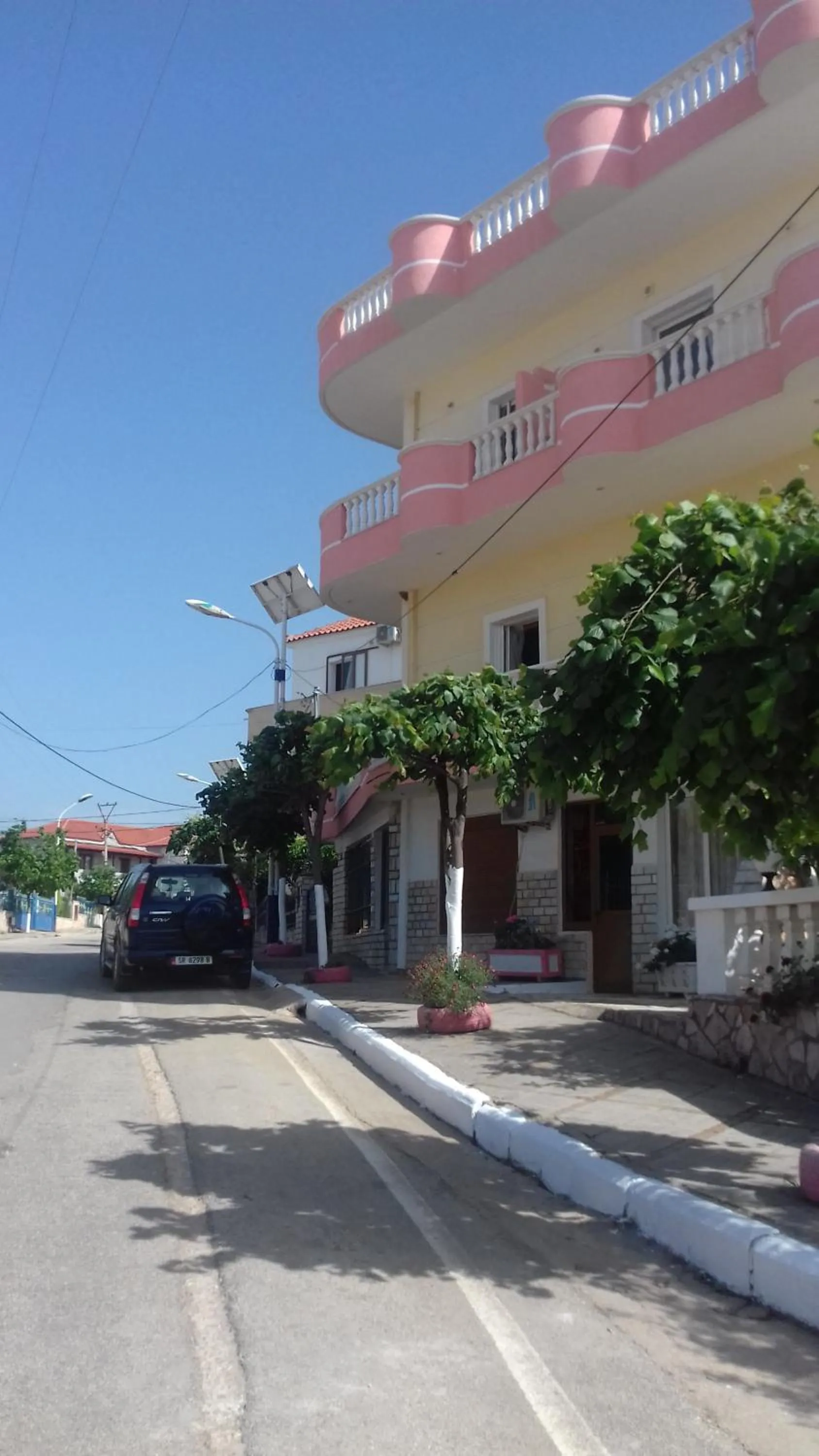 Area and facilities in Vila Florand Sela