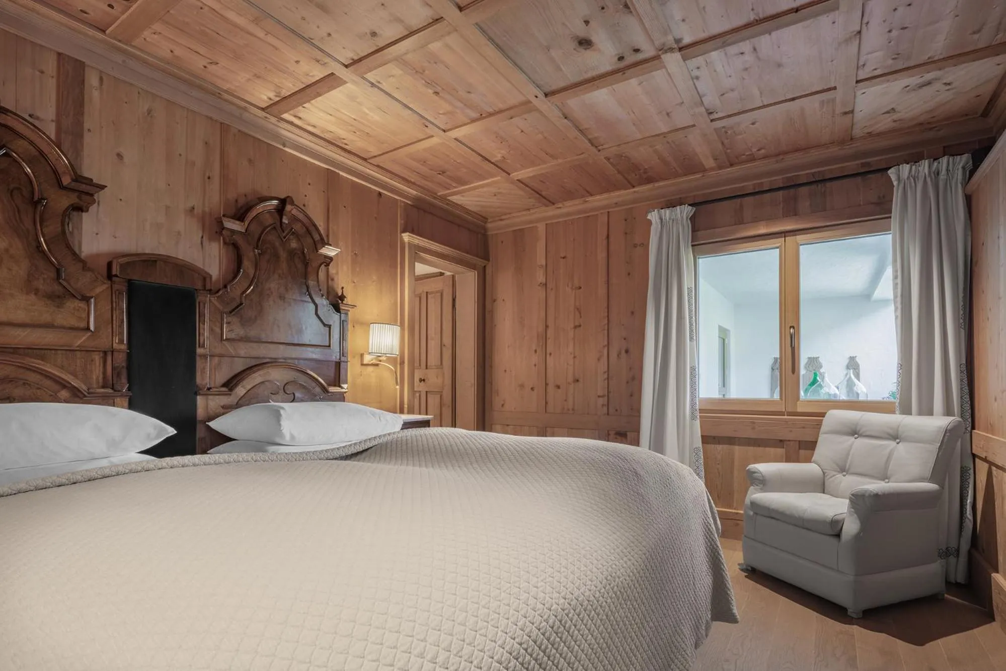 Bed in Hotel La Perla: The Leading Hotels of the World