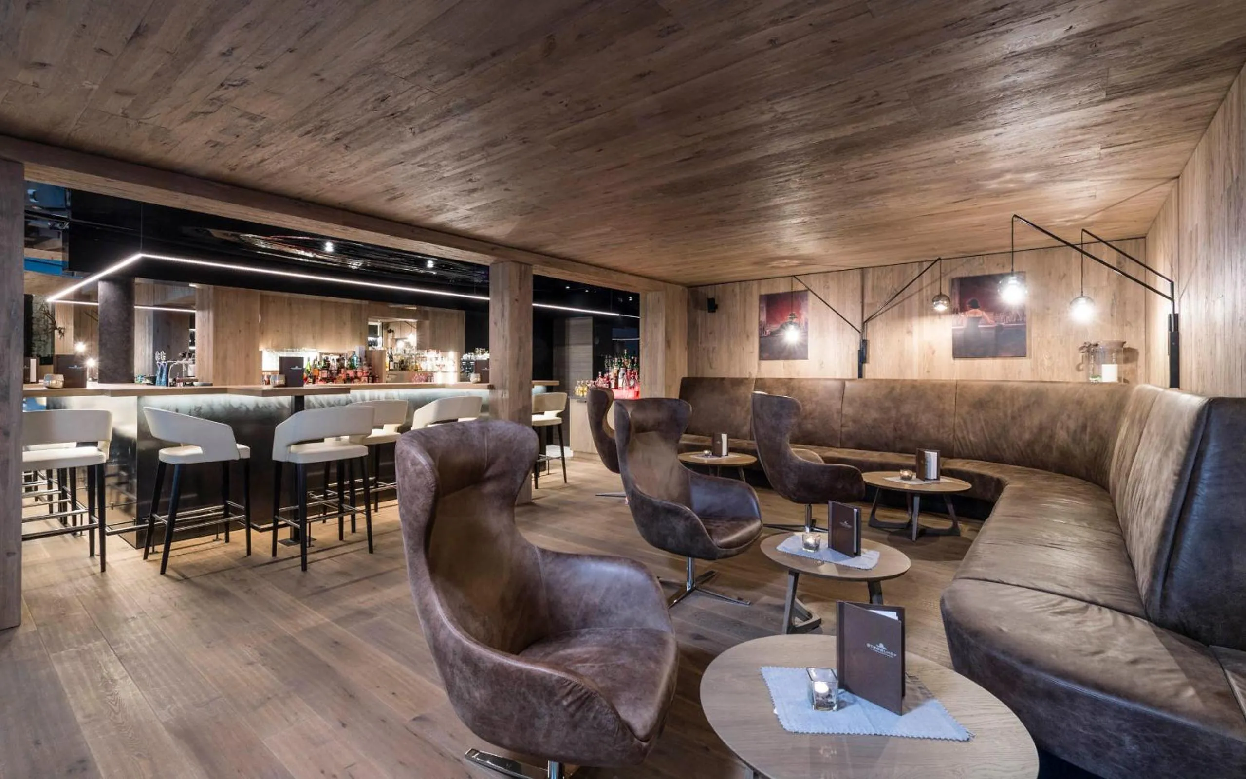 Lounge or bar in Stroblhof Active Family Spa Resort