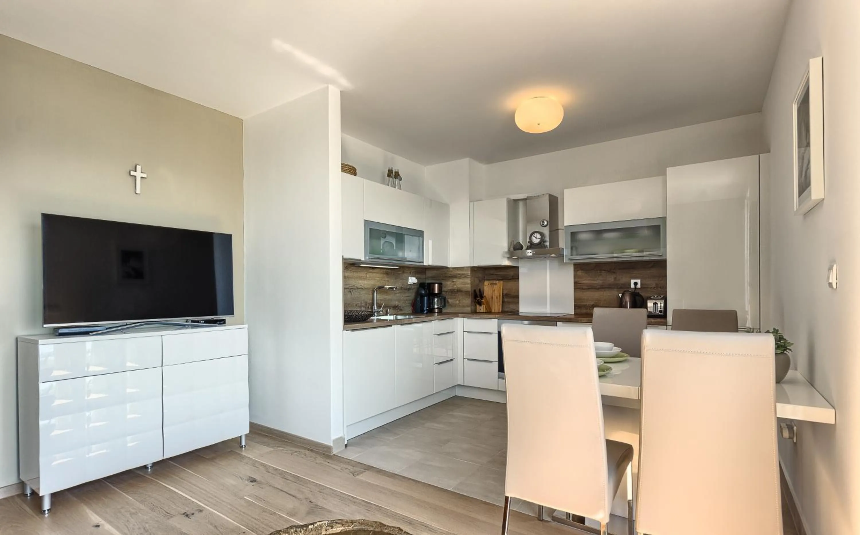 Kitchen or kitchenette in Seaside Apartments, Znjan Beach