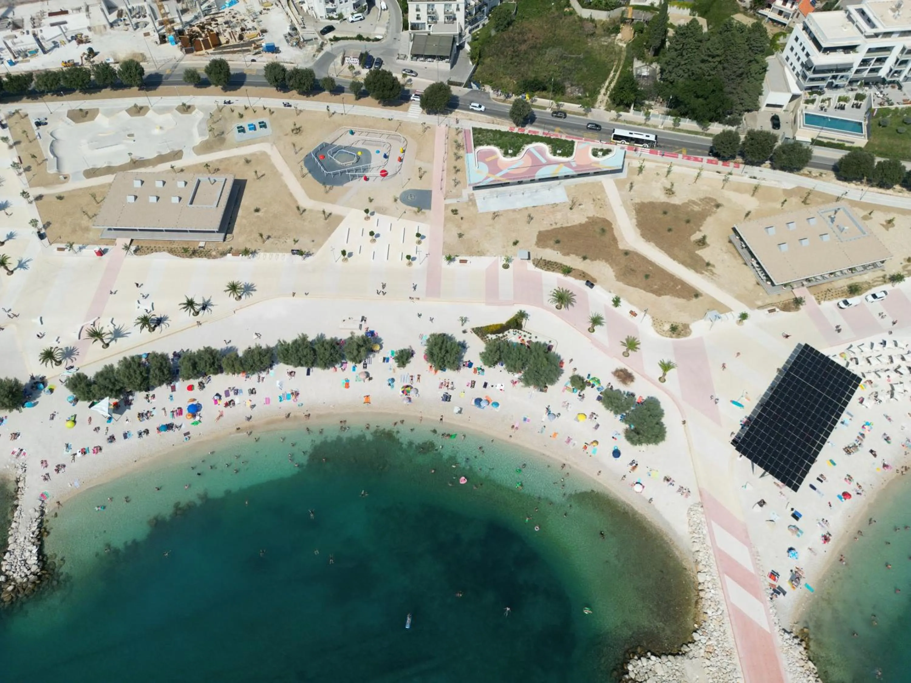 Restaurant/places to eat in Seaside Apartments, Znjan Beach