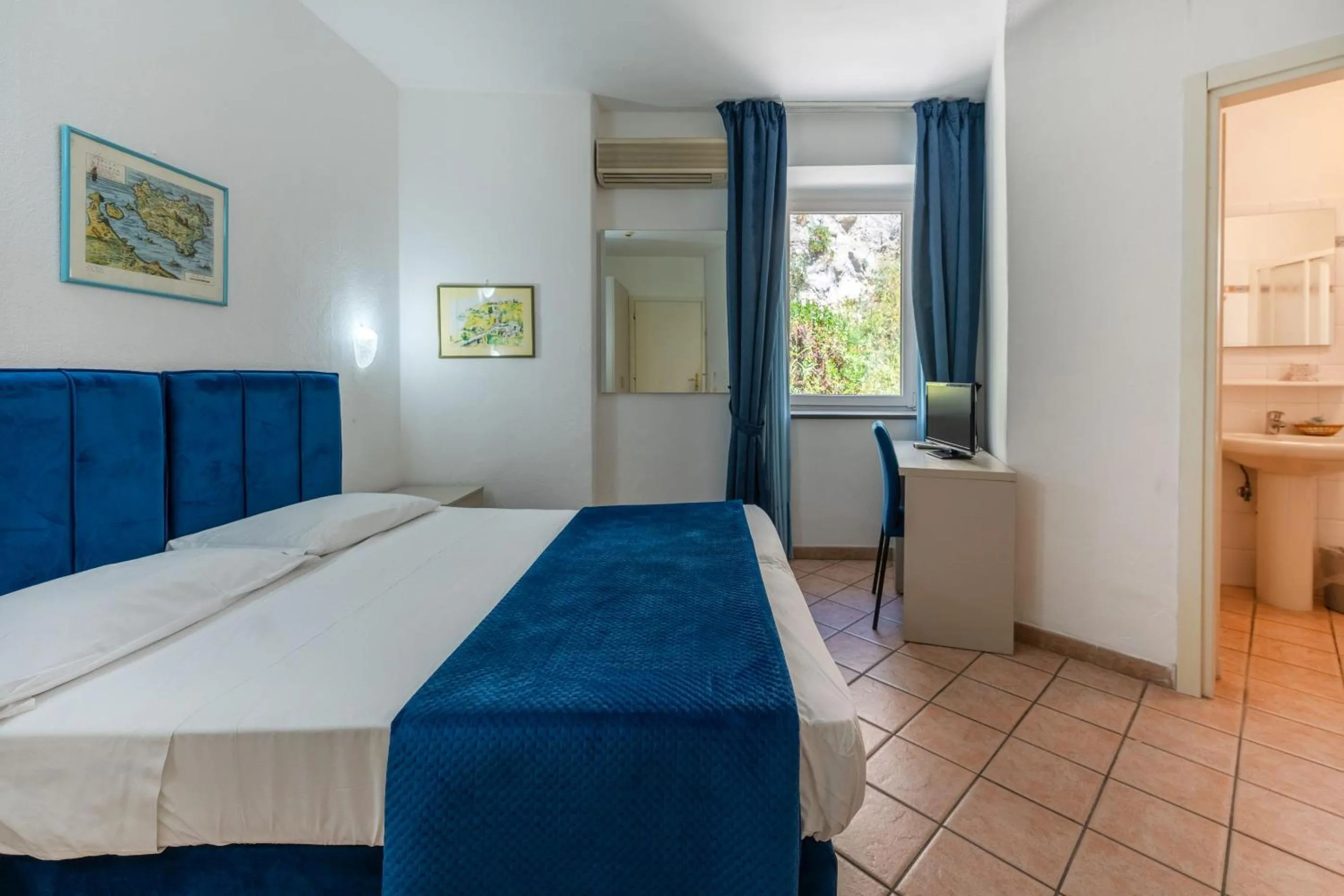 Bed in Hotel Residence S.Angelo