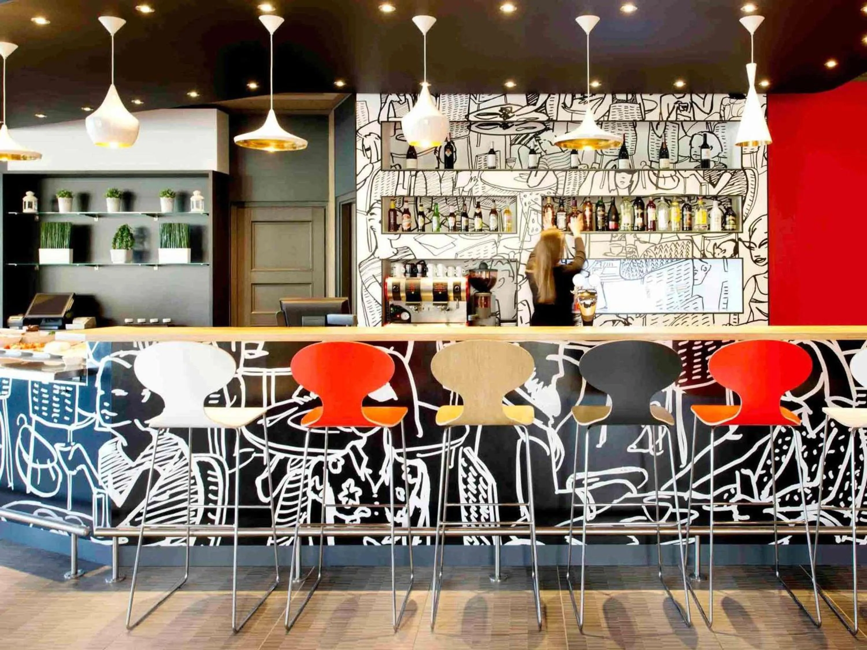 Property building in Ibis Warszawa Ostrobramska