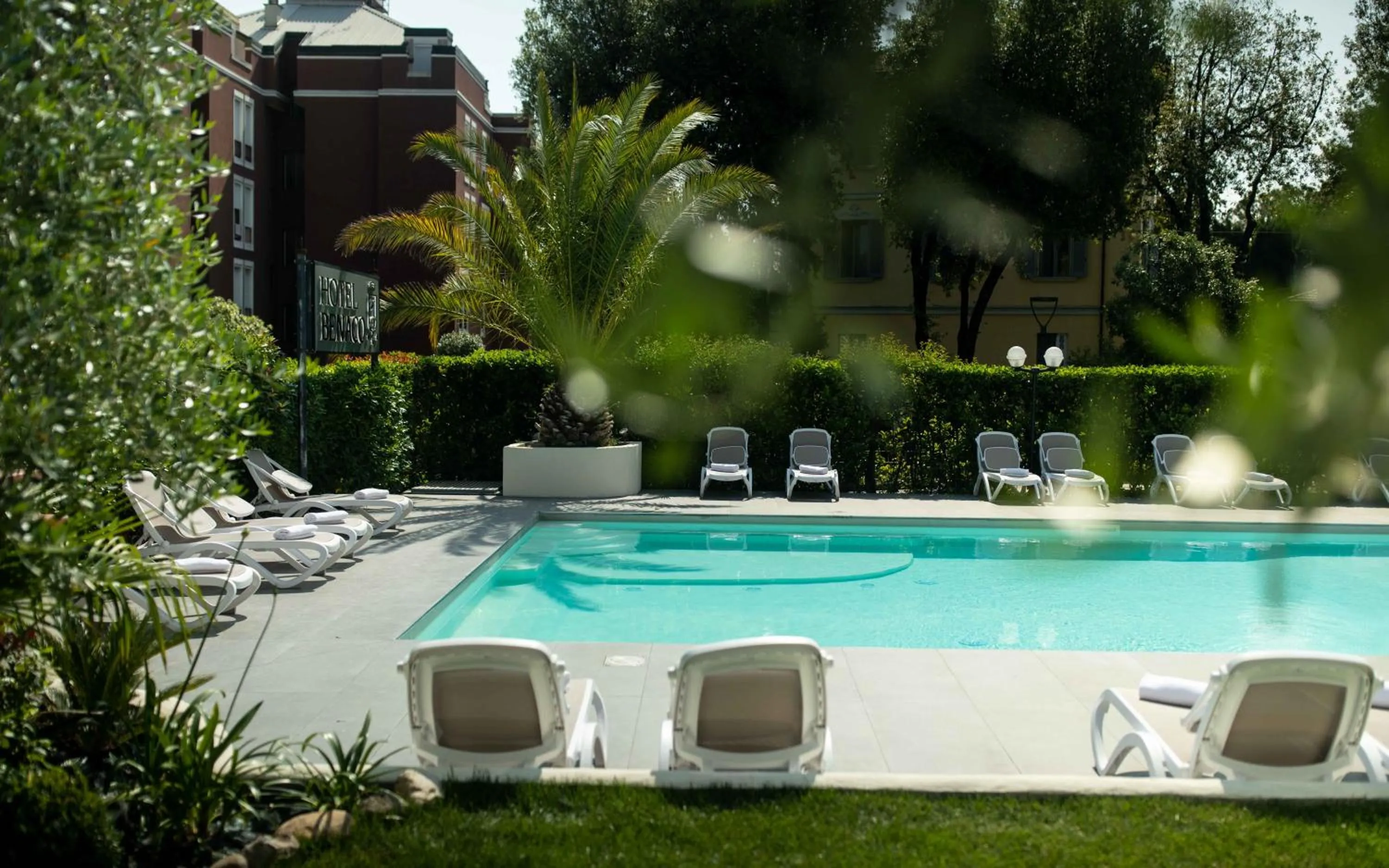 Patio in Hotel Benaco