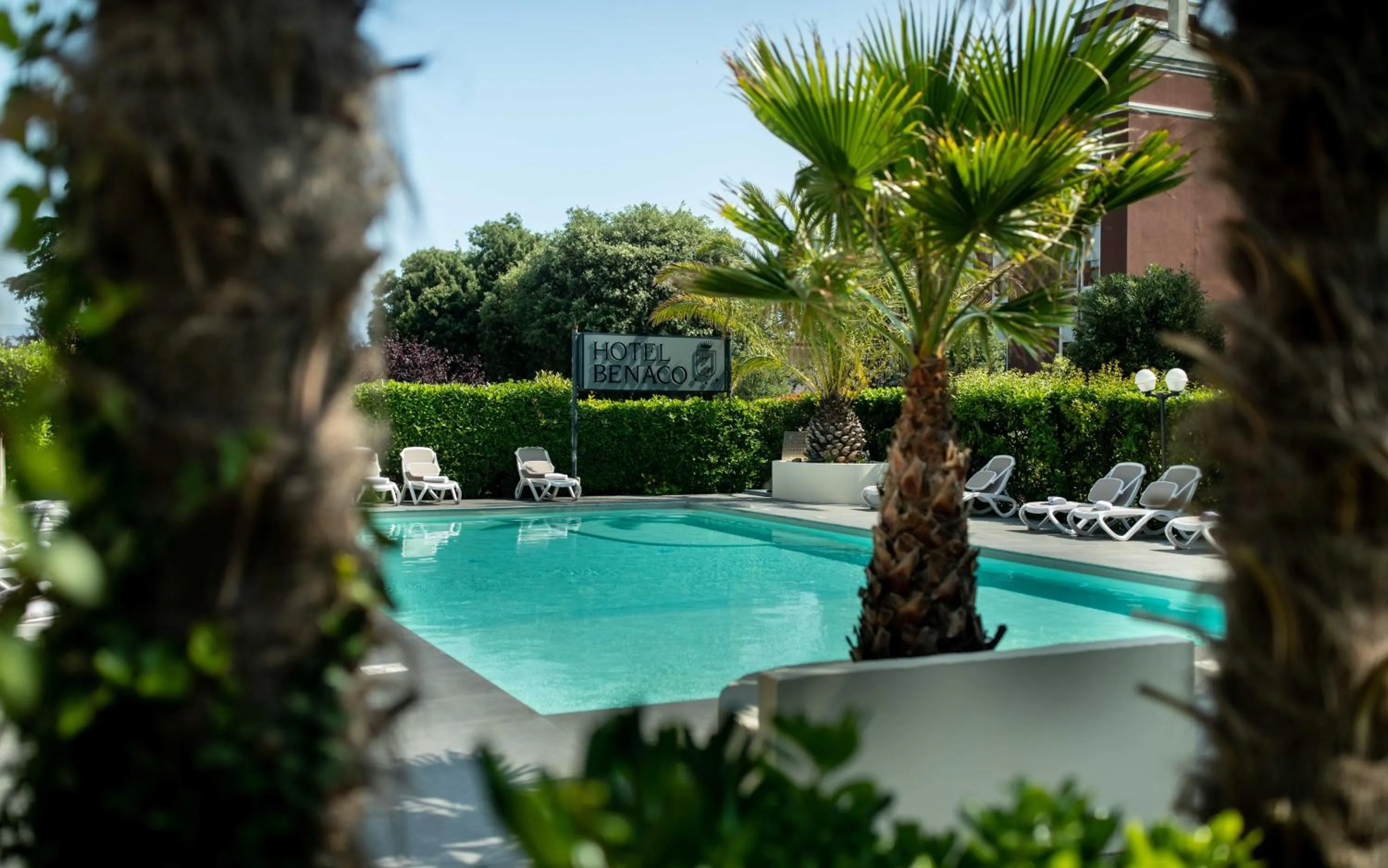 Patio in Hotel Benaco
