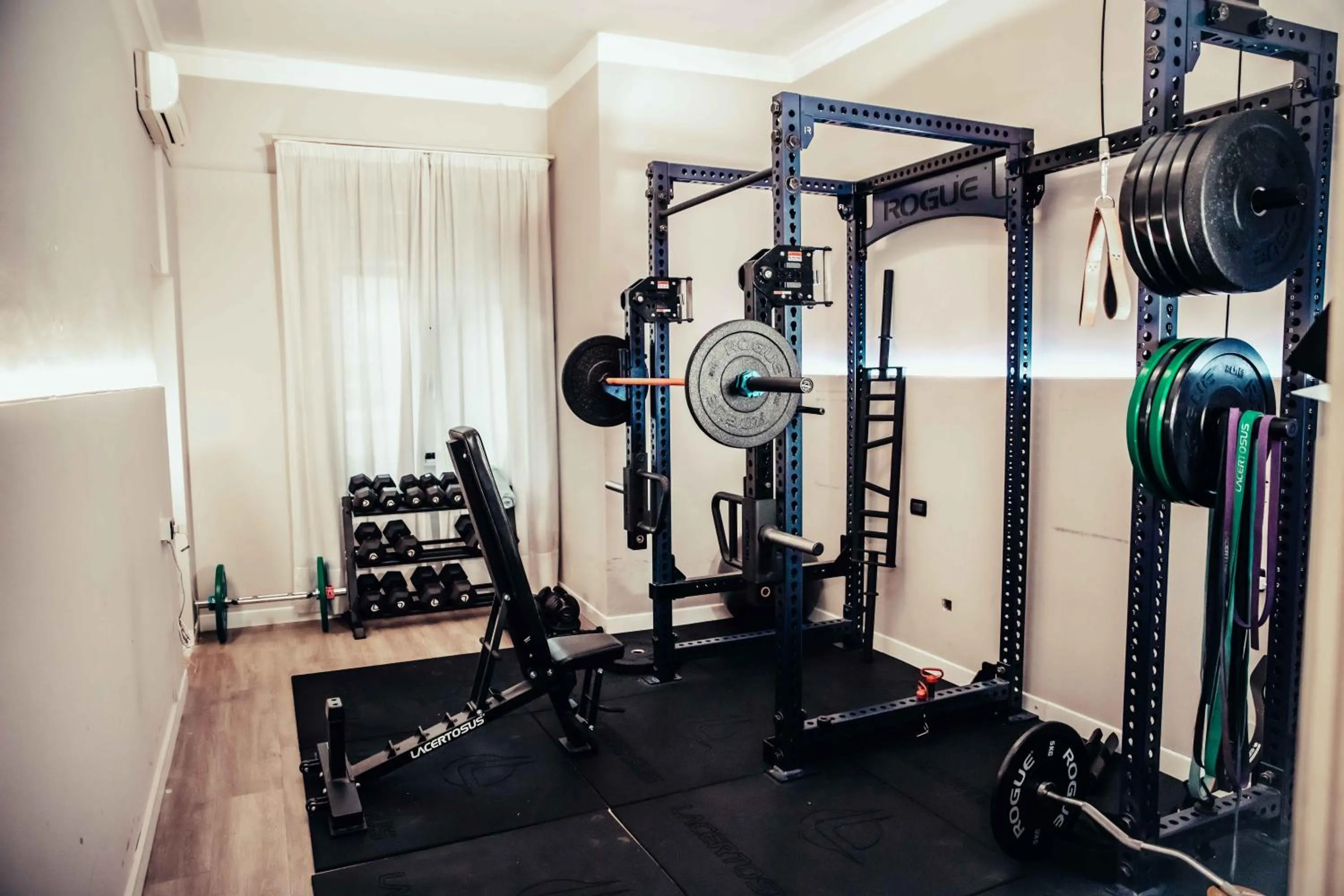 Fitness centre/facilities in Hotel Benaco