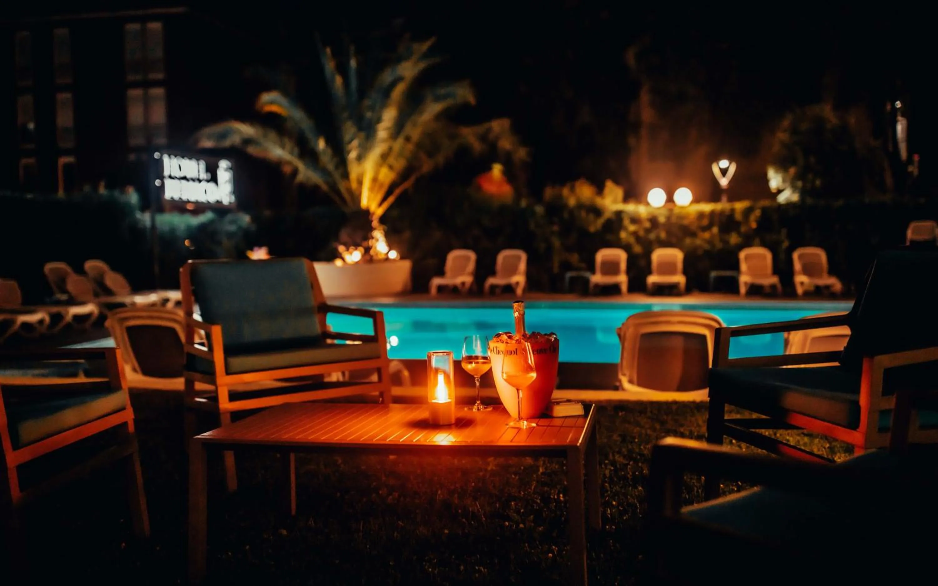 Night in Hotel Benaco