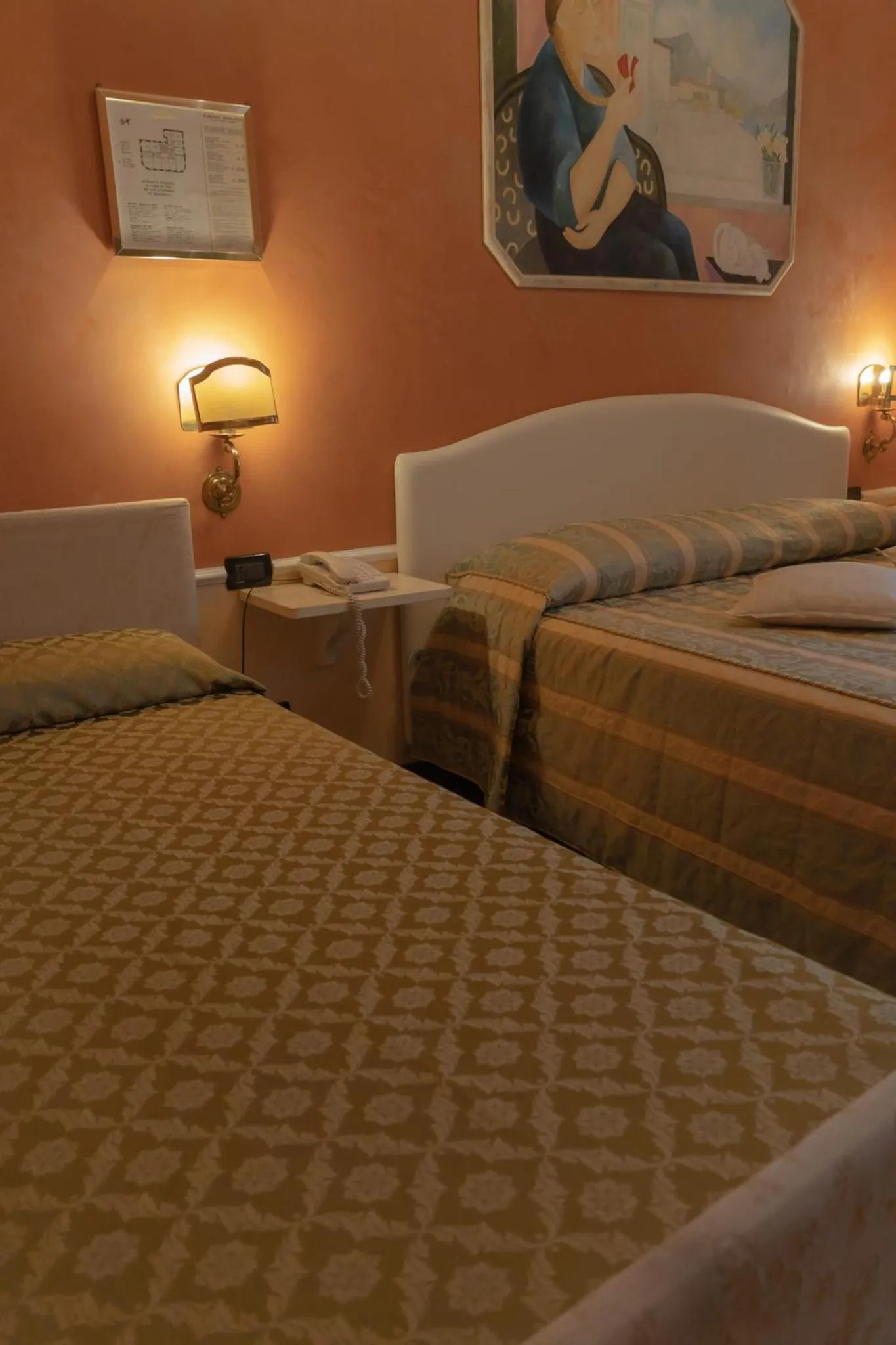 Bed in Hotel Miralago