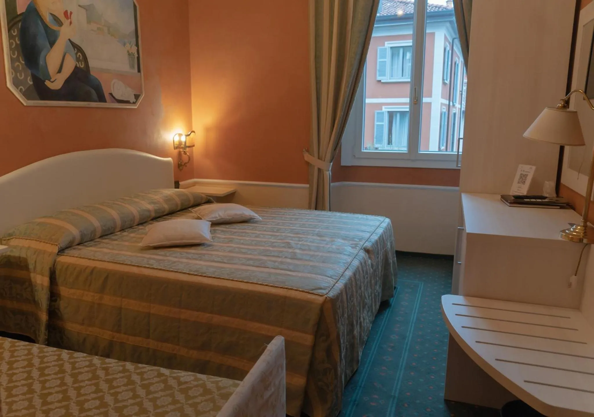 Bed in Hotel Miralago