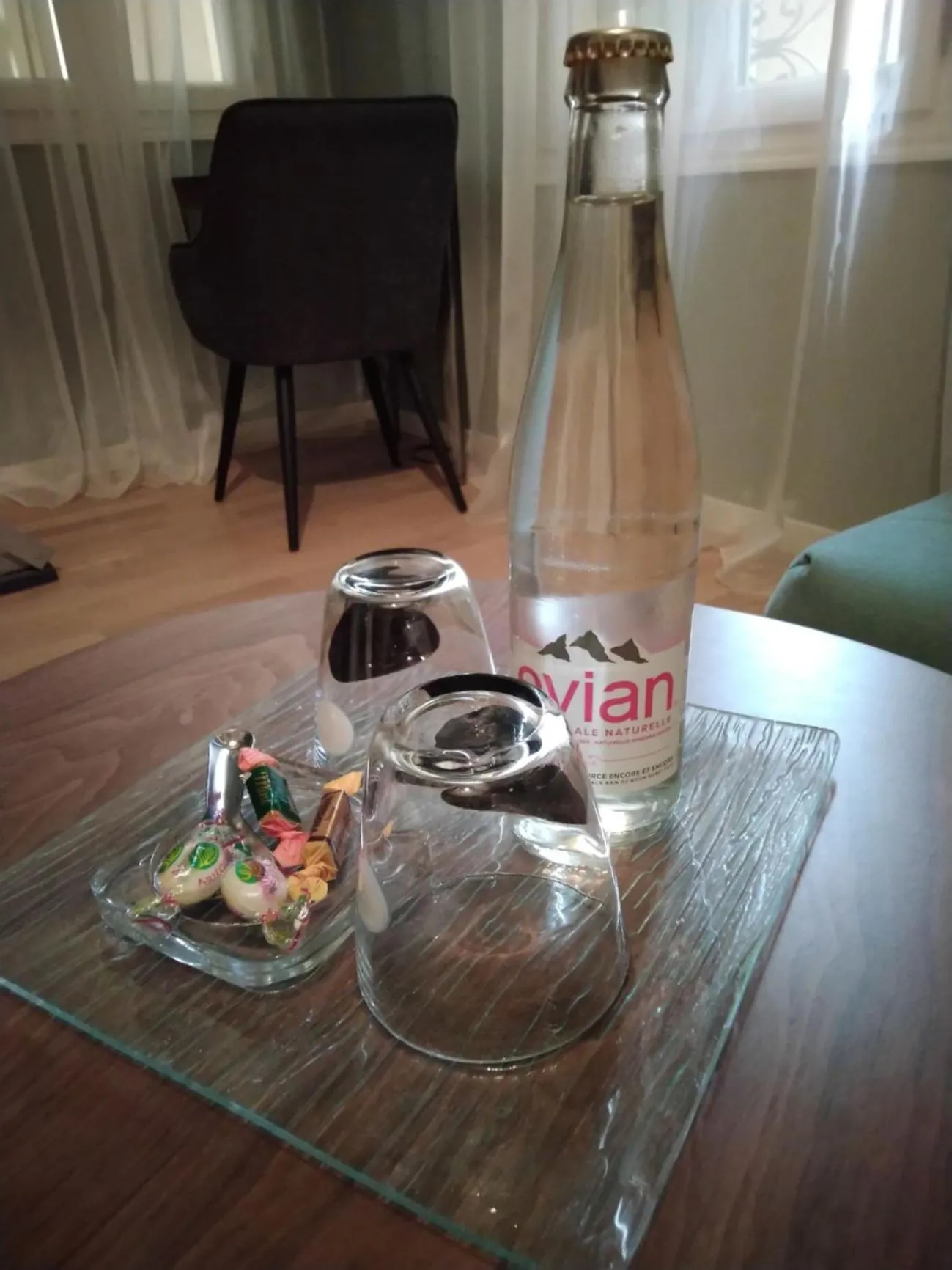 Drinks in Le Clos du Théron, chambre d'hôte