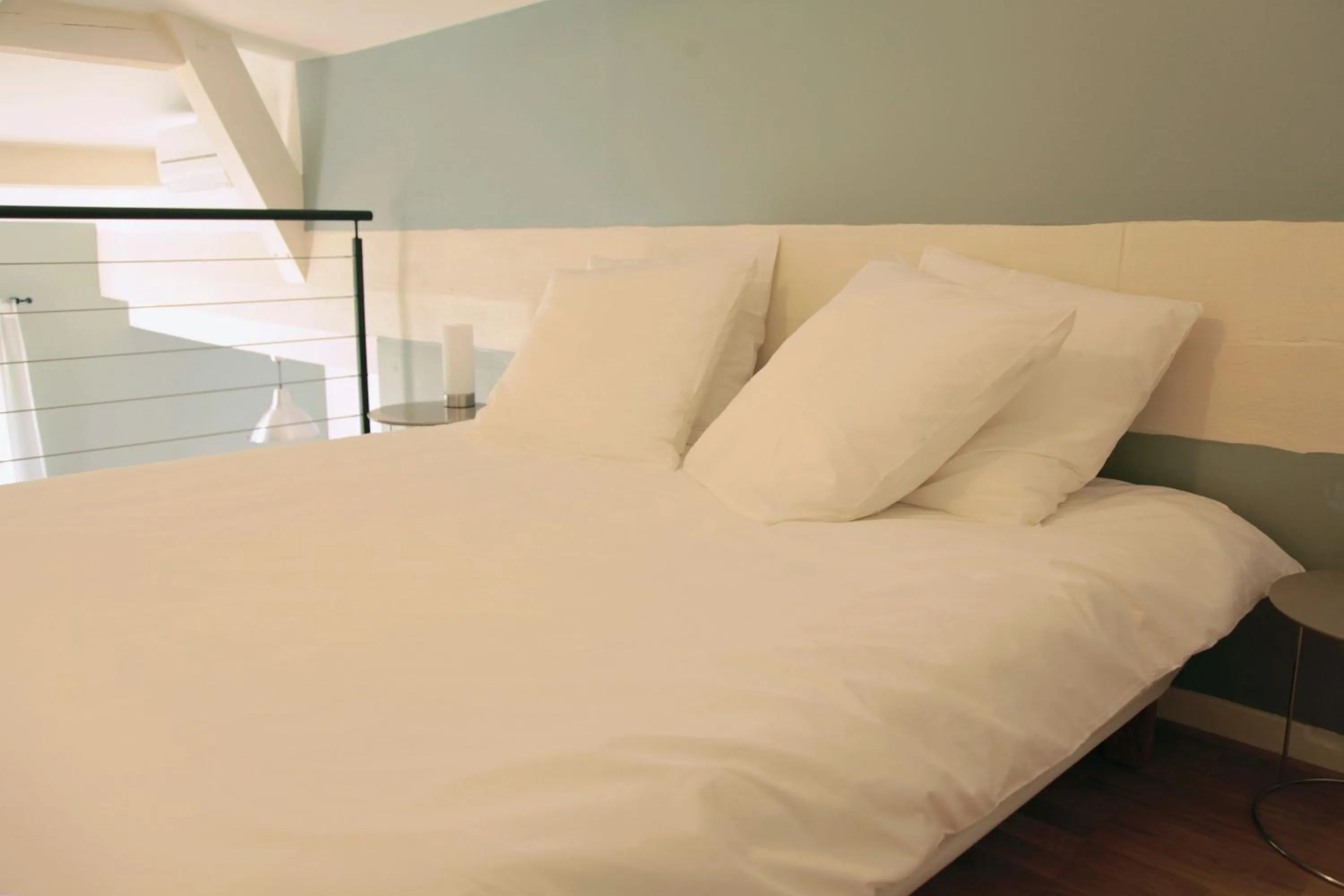 Bed in Le Clos du Théron, chambre d'hôte