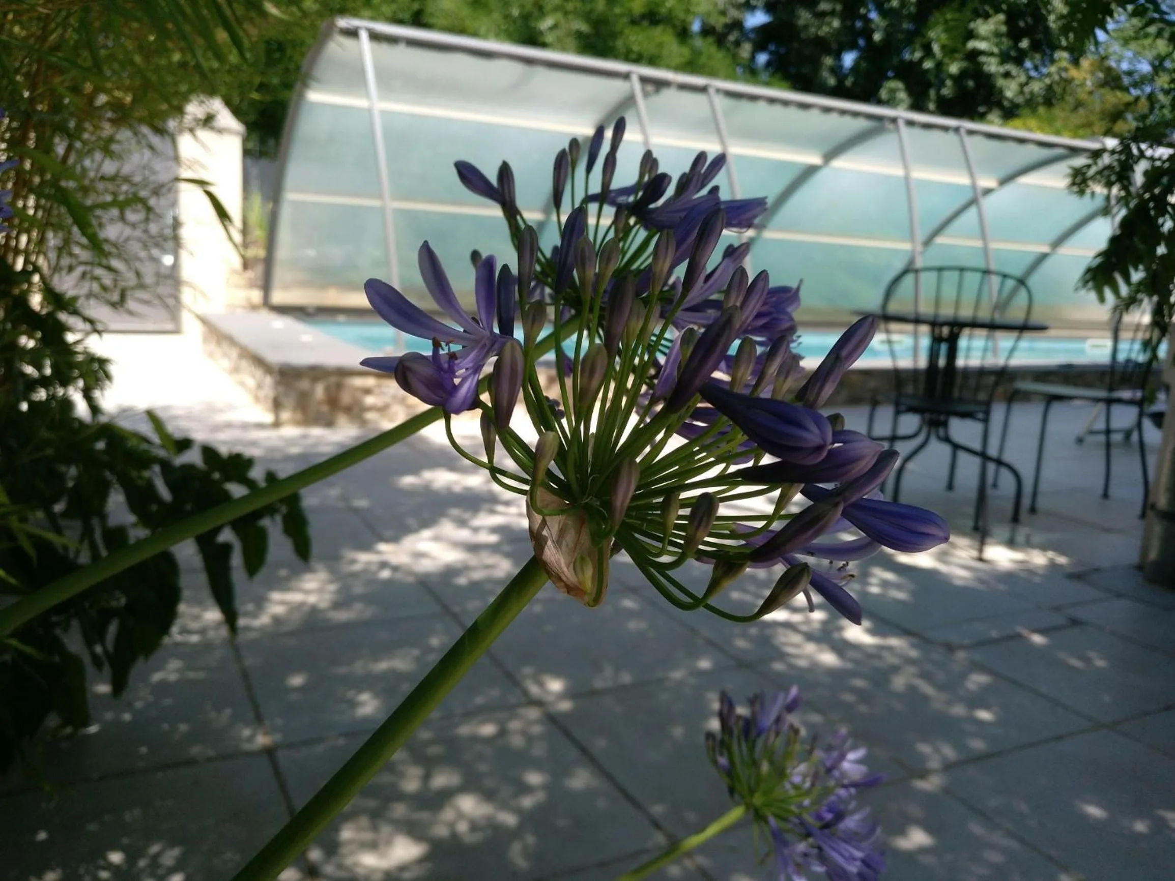 Property building in Le Clos du Théron, chambre d'hôte