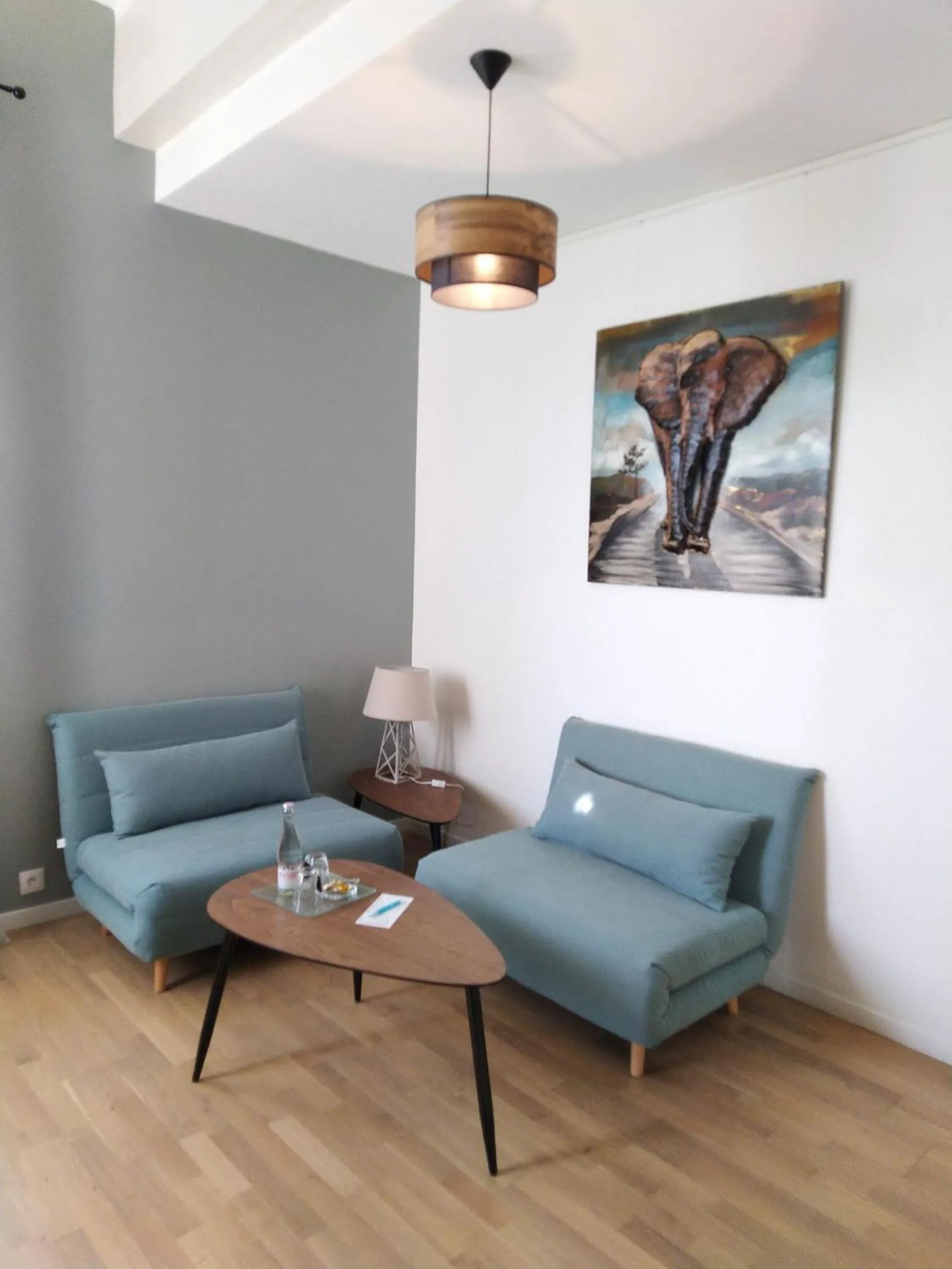 Living room in Le Clos du Théron, chambre d'hôte