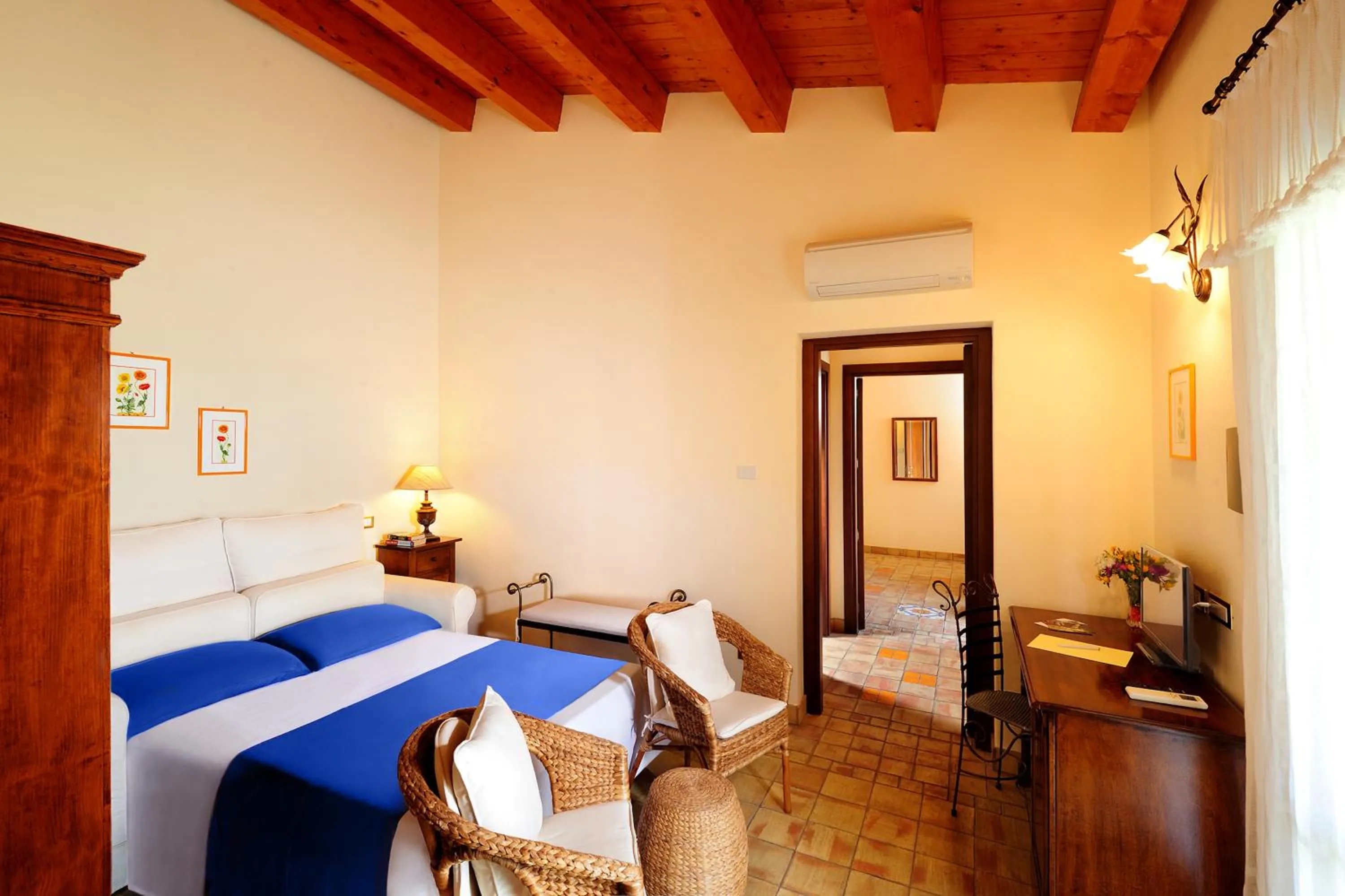 Bed in Kallikoros Country Resort & Spa