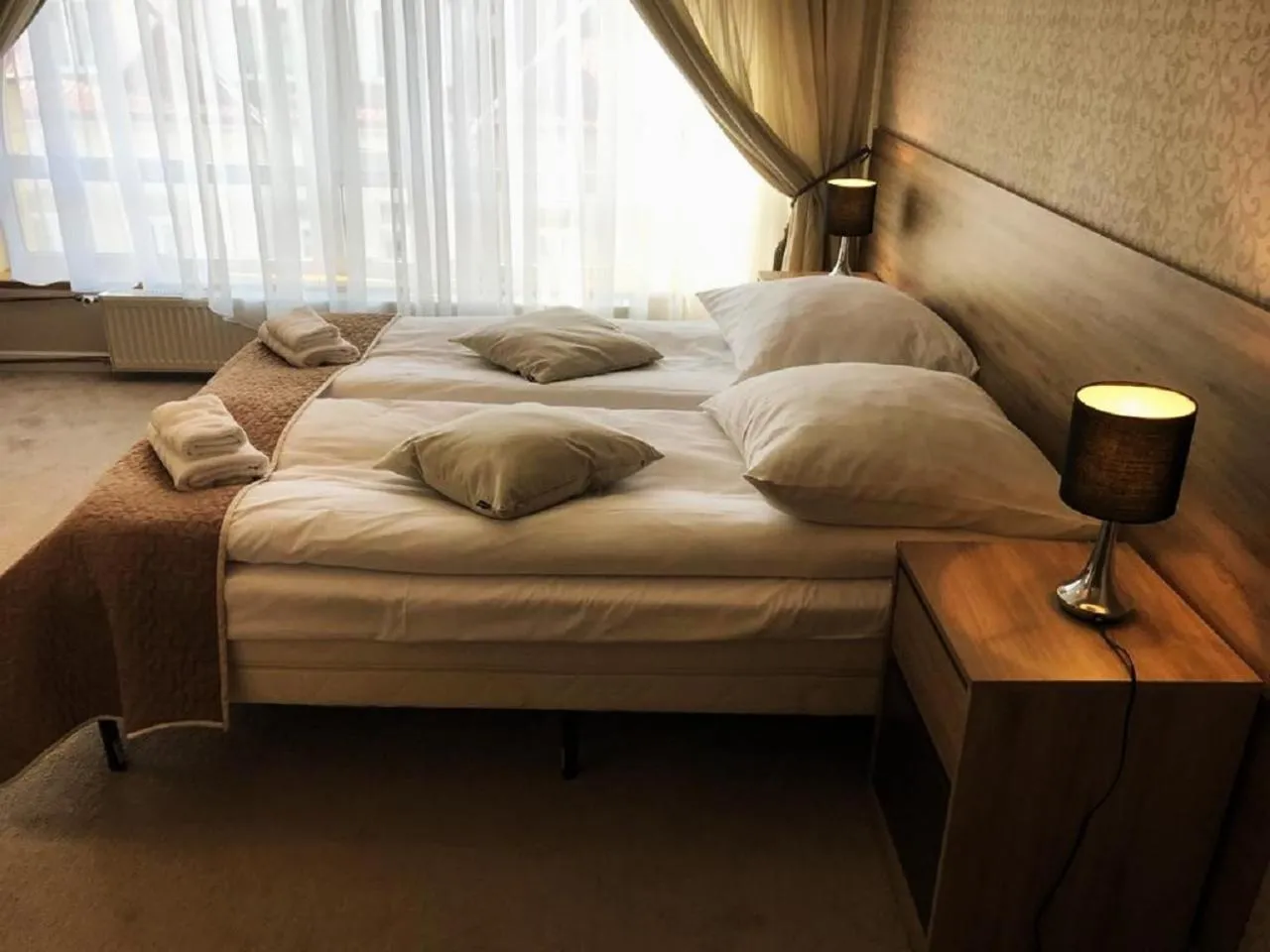 Bedroom, Bed in Apartamenty Pałacowe