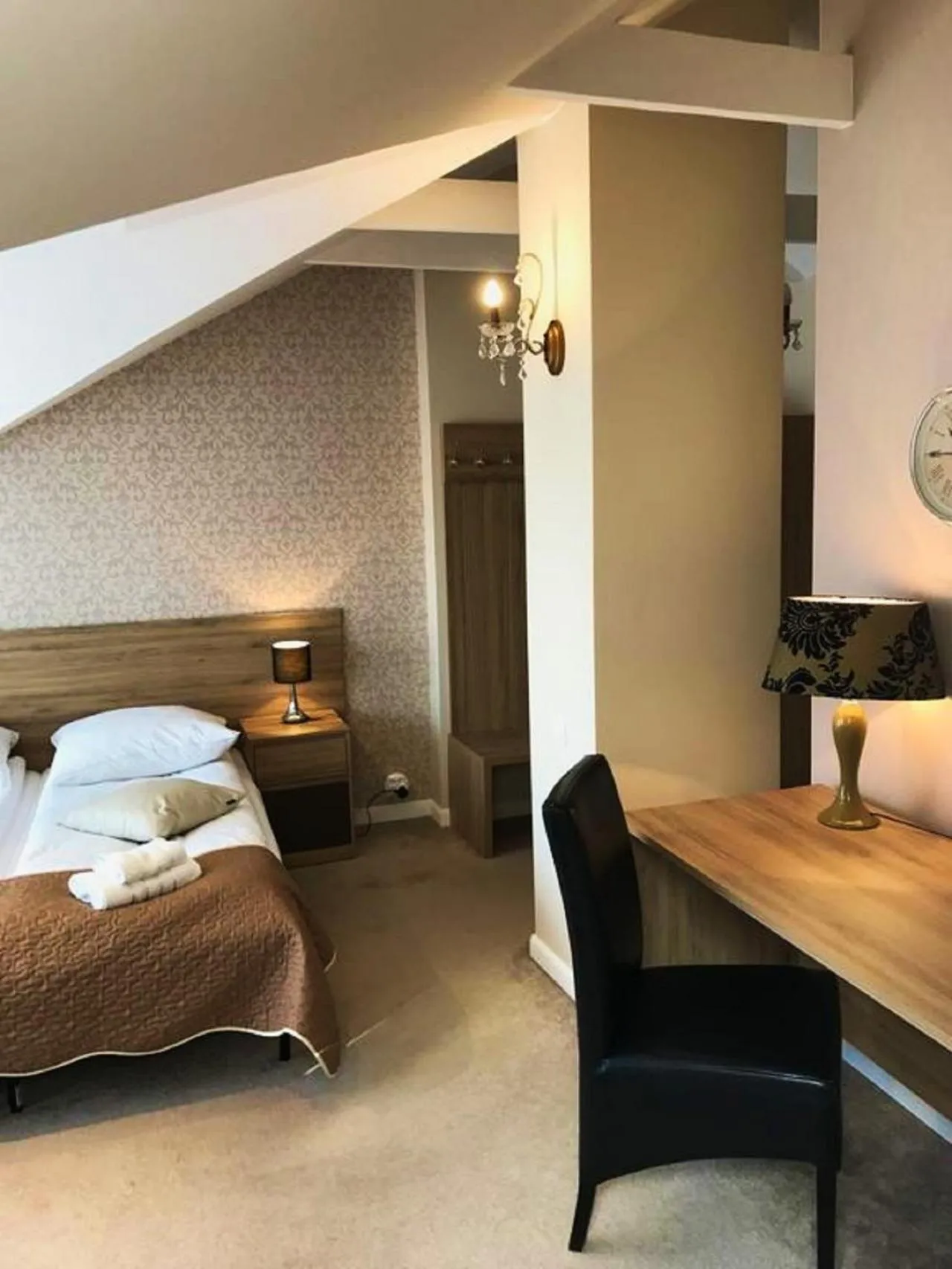 Photo of the whole room, Bed in Apartamenty Pałacowe