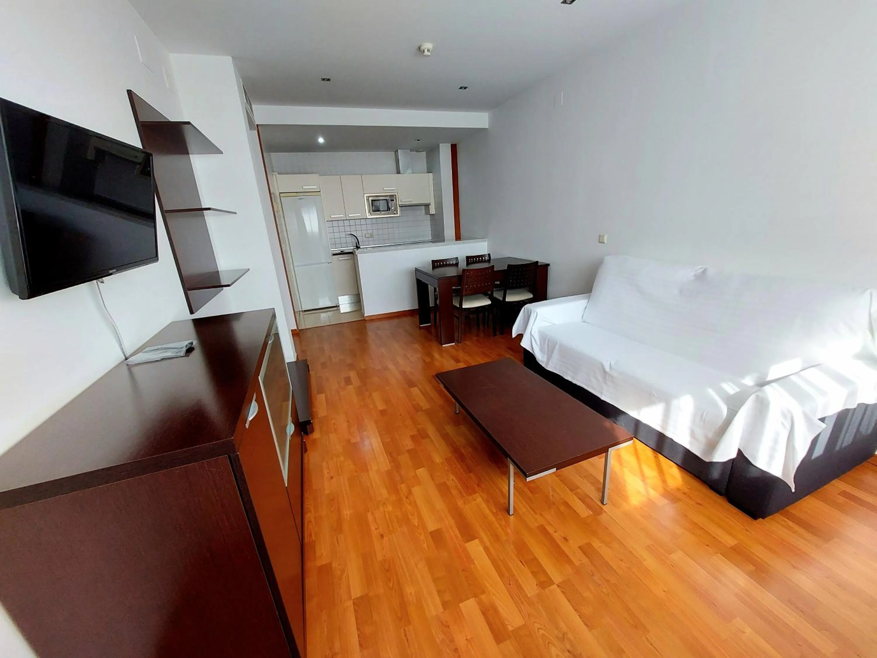 Lobby or reception, Bed in Domocenter Apartamentos Turísticos