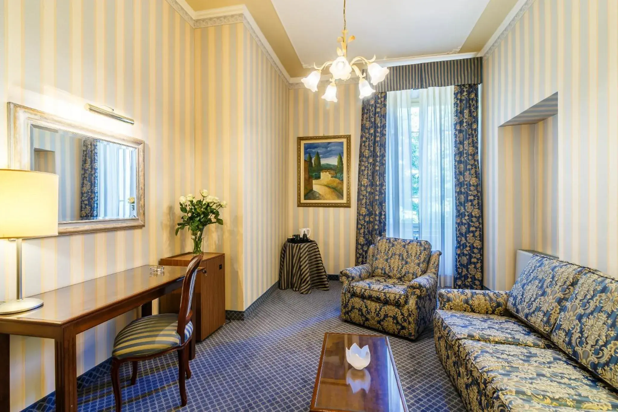 Suite - single occupancy in Hotel Villa Delle Rose Suite - single occupancy in Hotel Villa Delle Rose