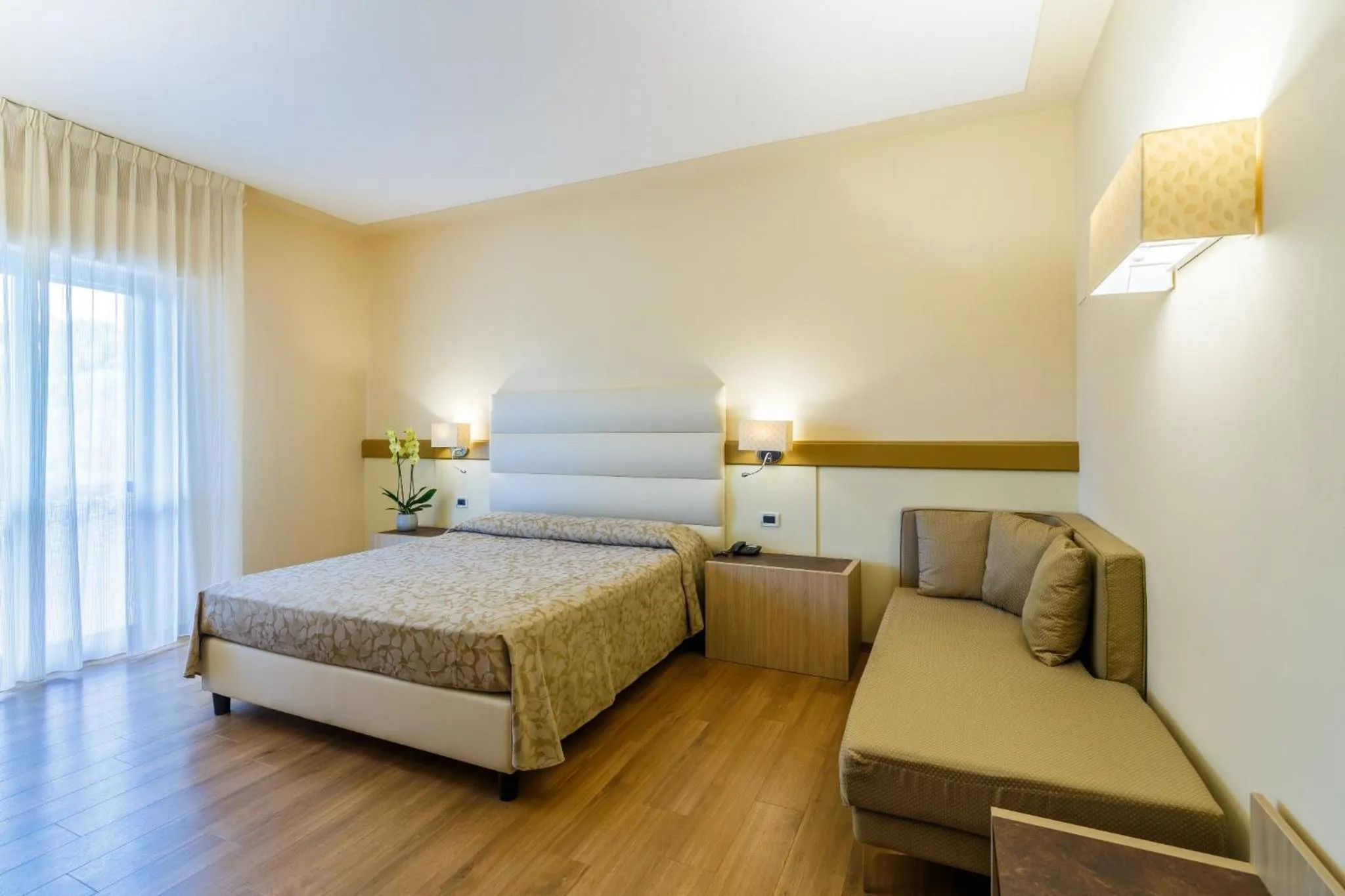 Bed in Hotel Villa Delle Rose