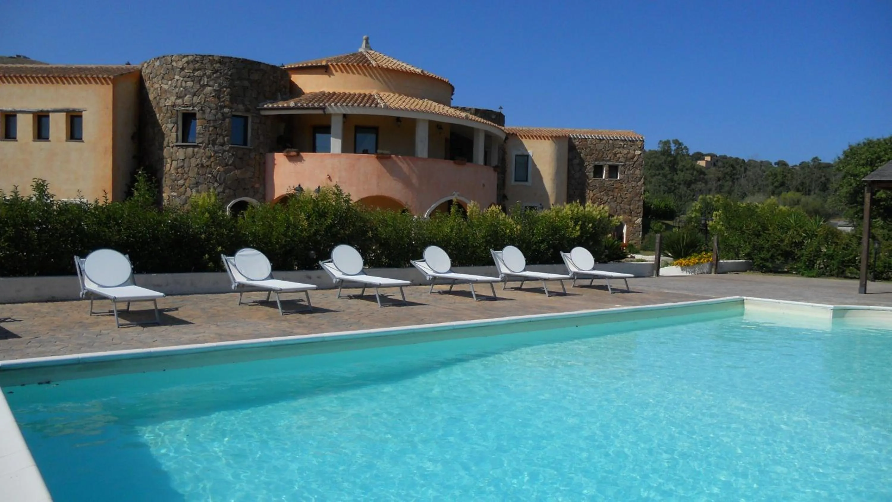 Property building in Maria Caderina Green Village