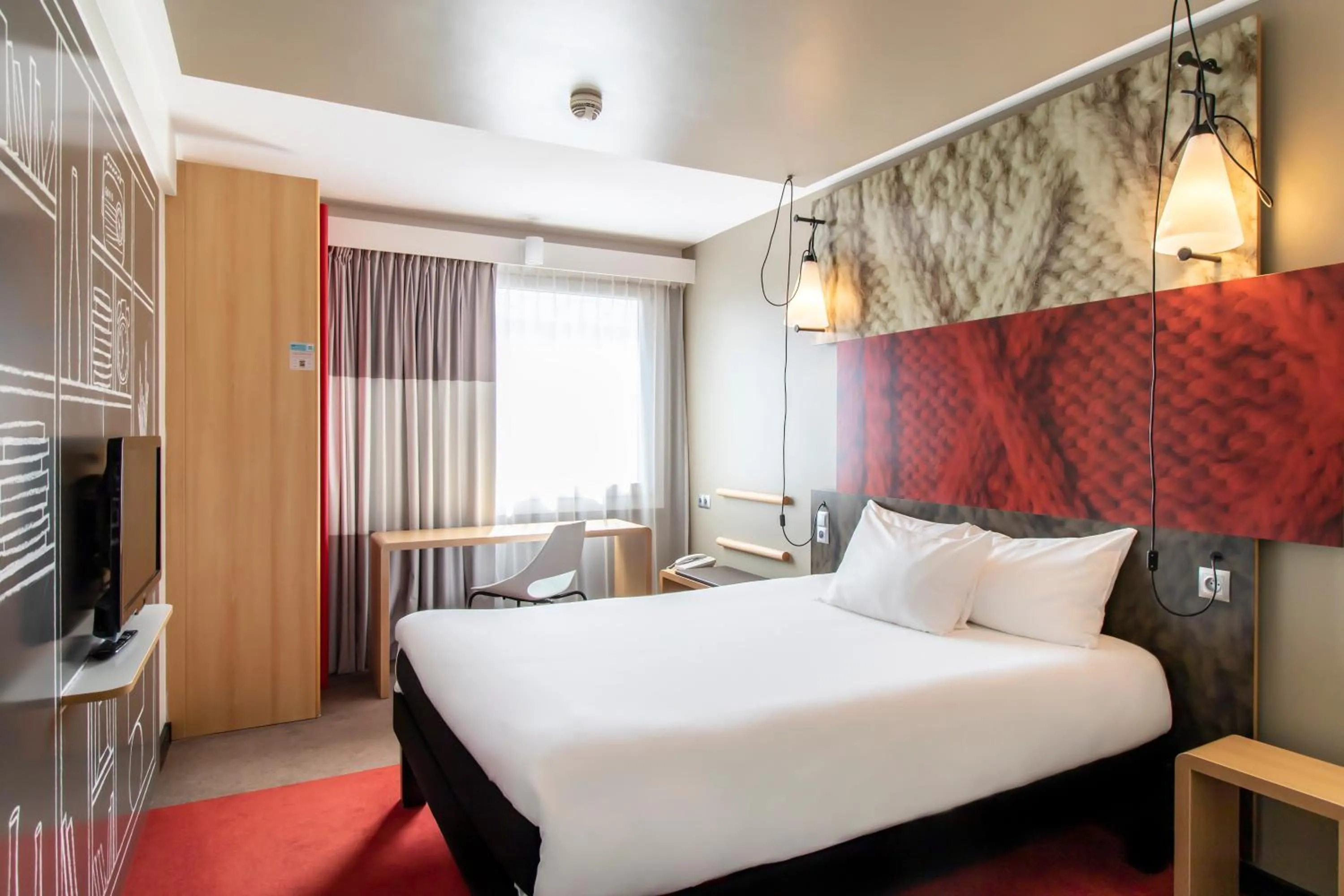 Bedroom, Bed in Ibis Warszawa Stare Miasto