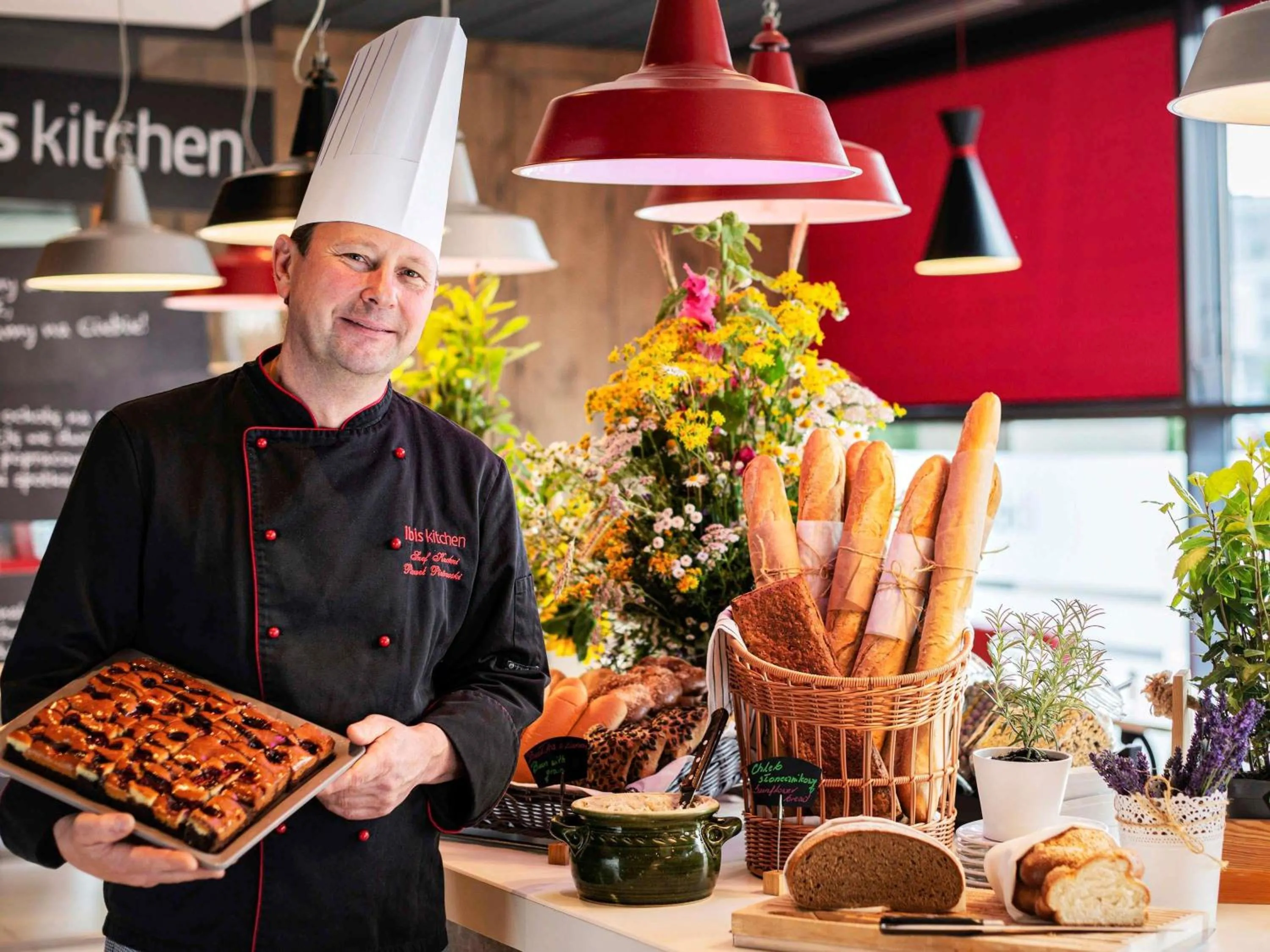 Restaurant/places to eat in Ibis Warszawa Stare Miasto