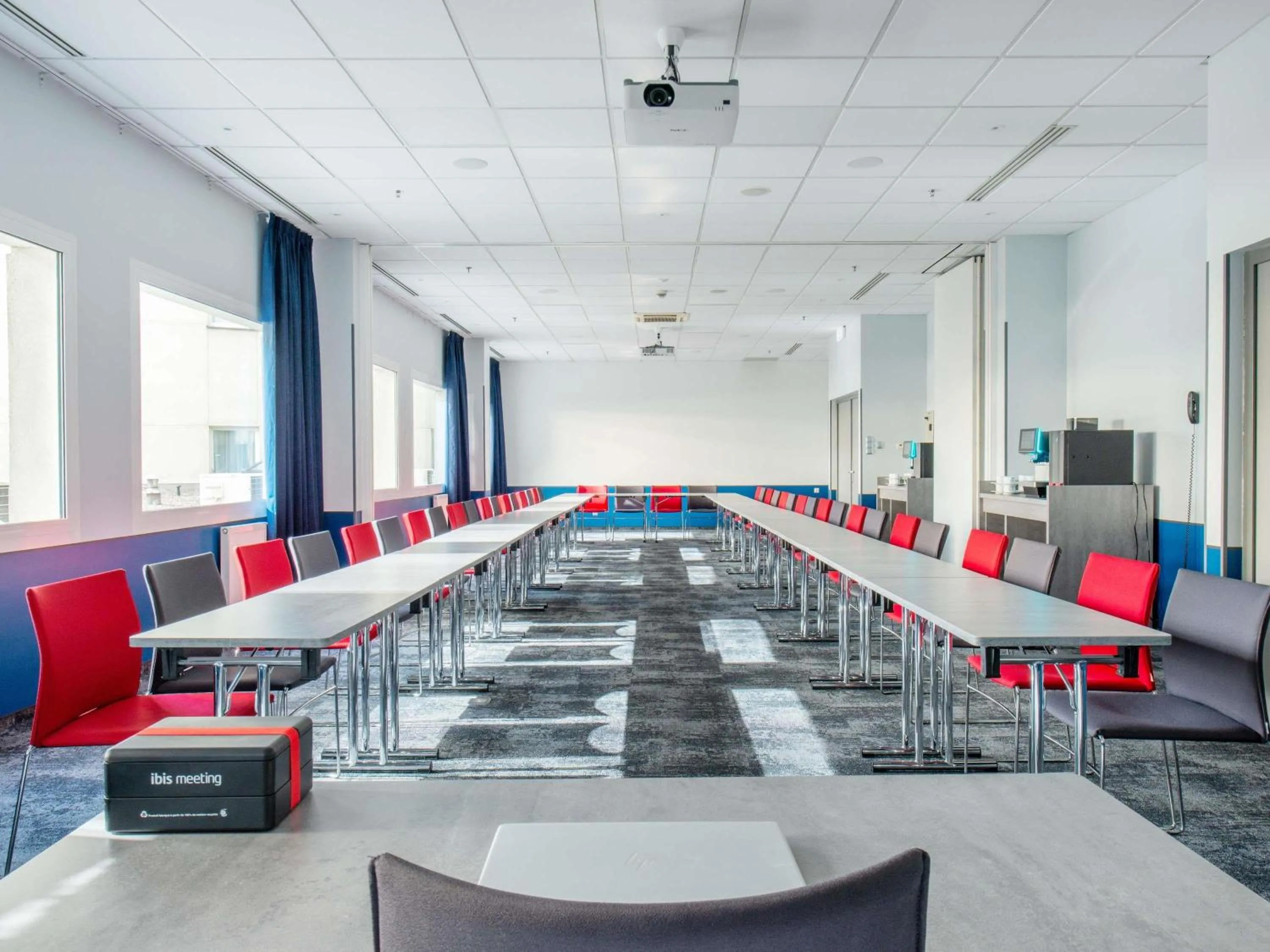 Meeting/conference room in Ibis Warszawa Stare Miasto