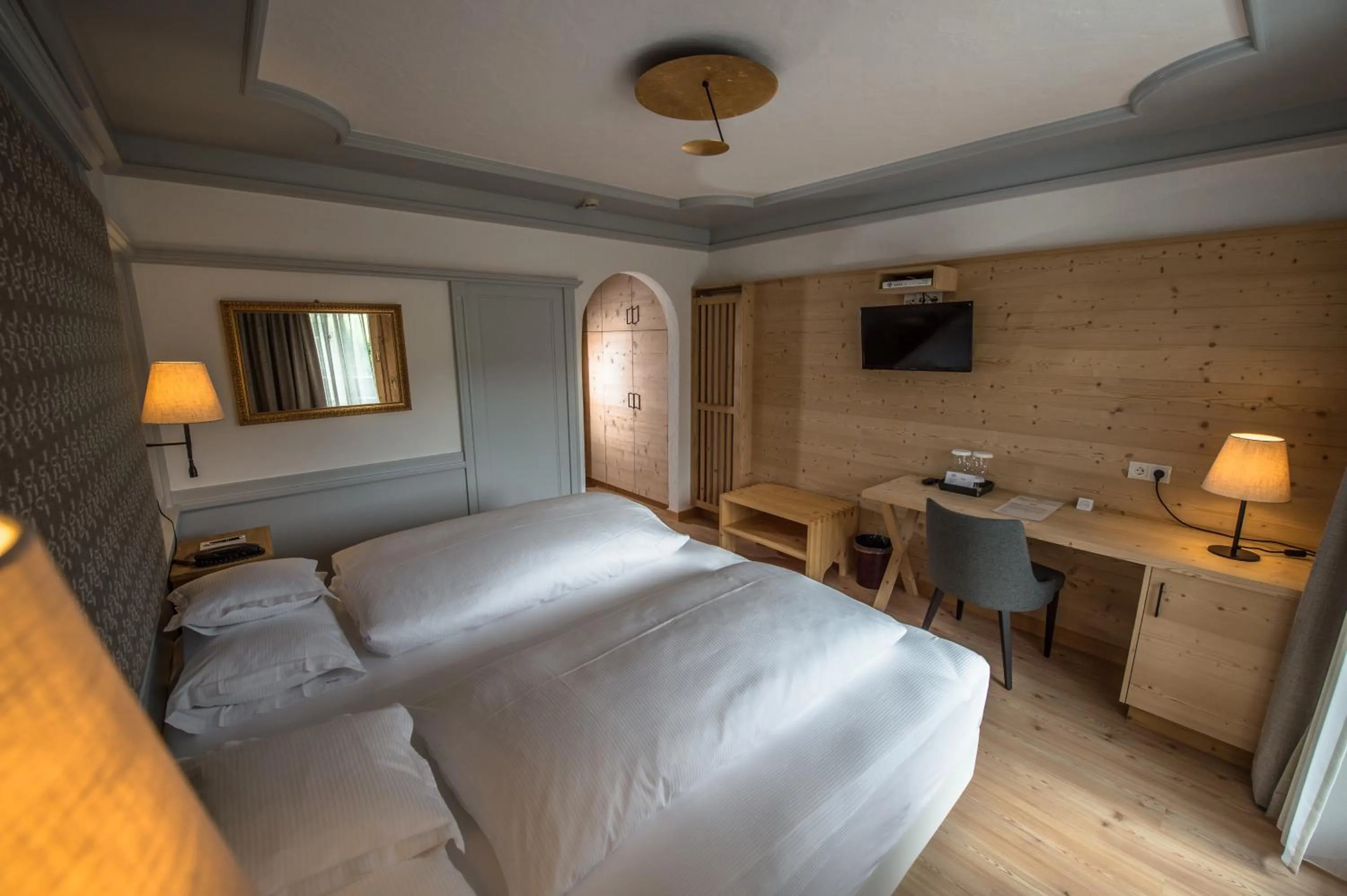 Bedroom, Bed in Hotel Ciasa Salares