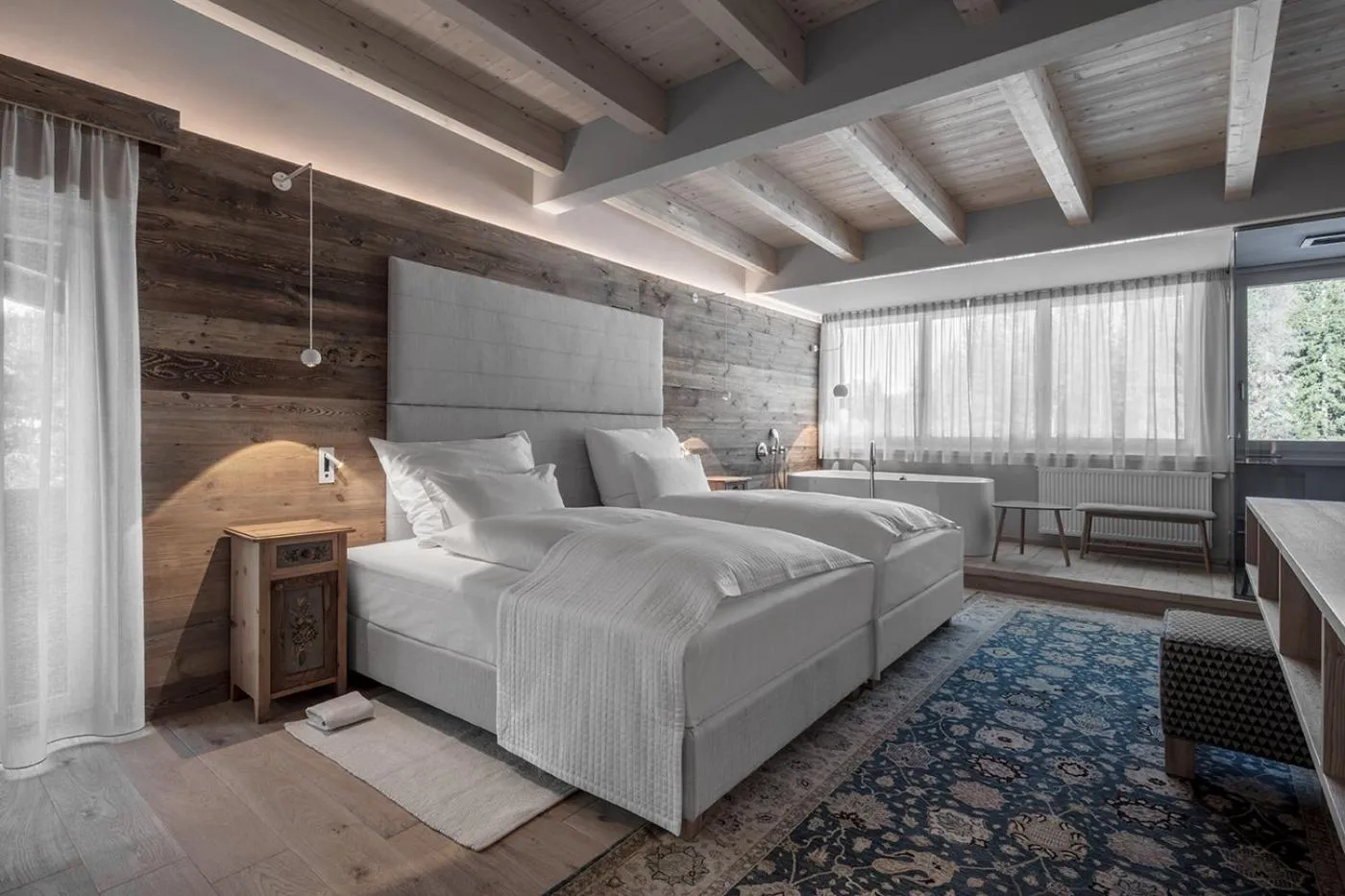 Bed in Hotel Ciasa Salares