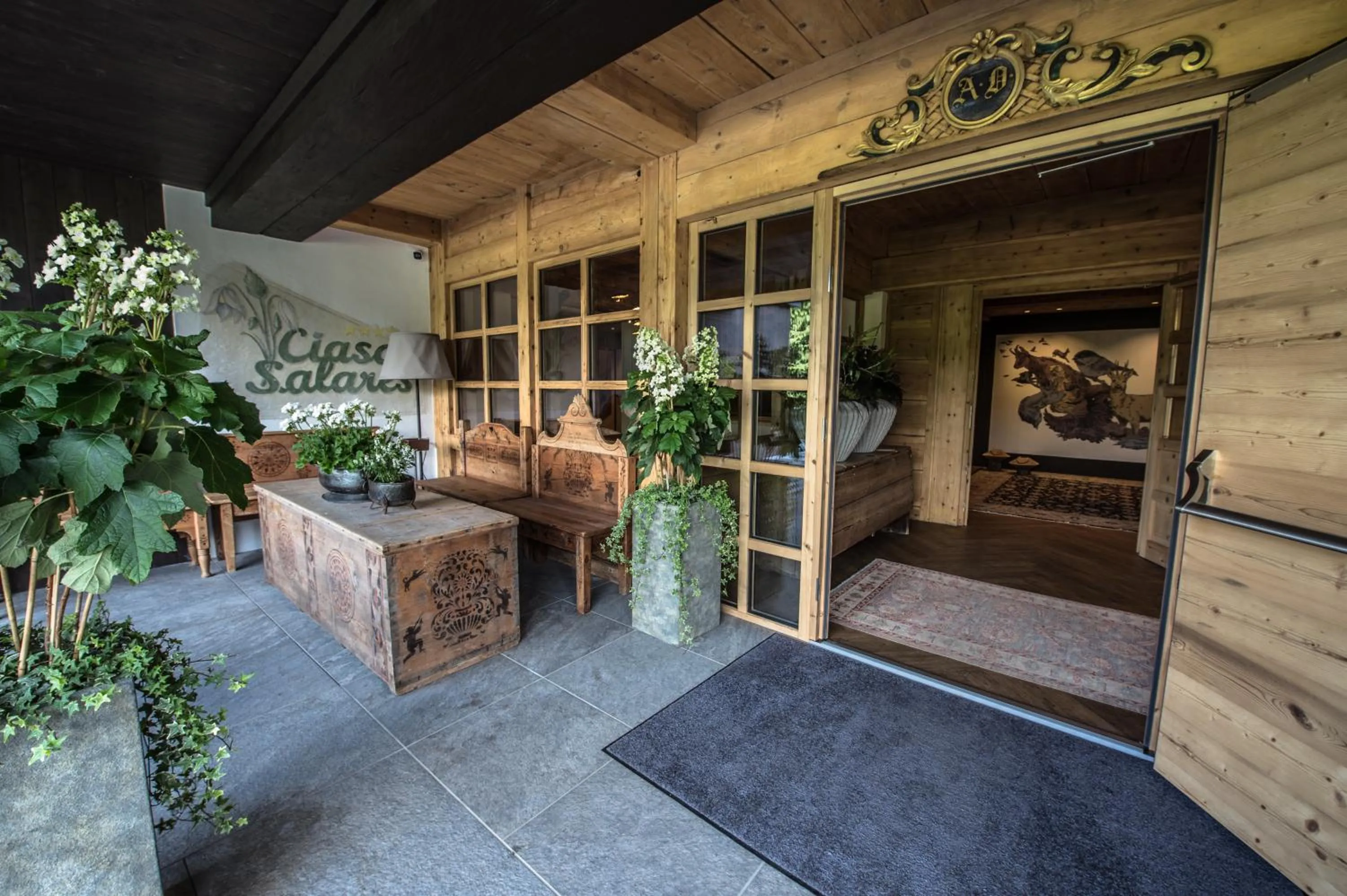 Facade/entrance in Hotel Ciasa Salares