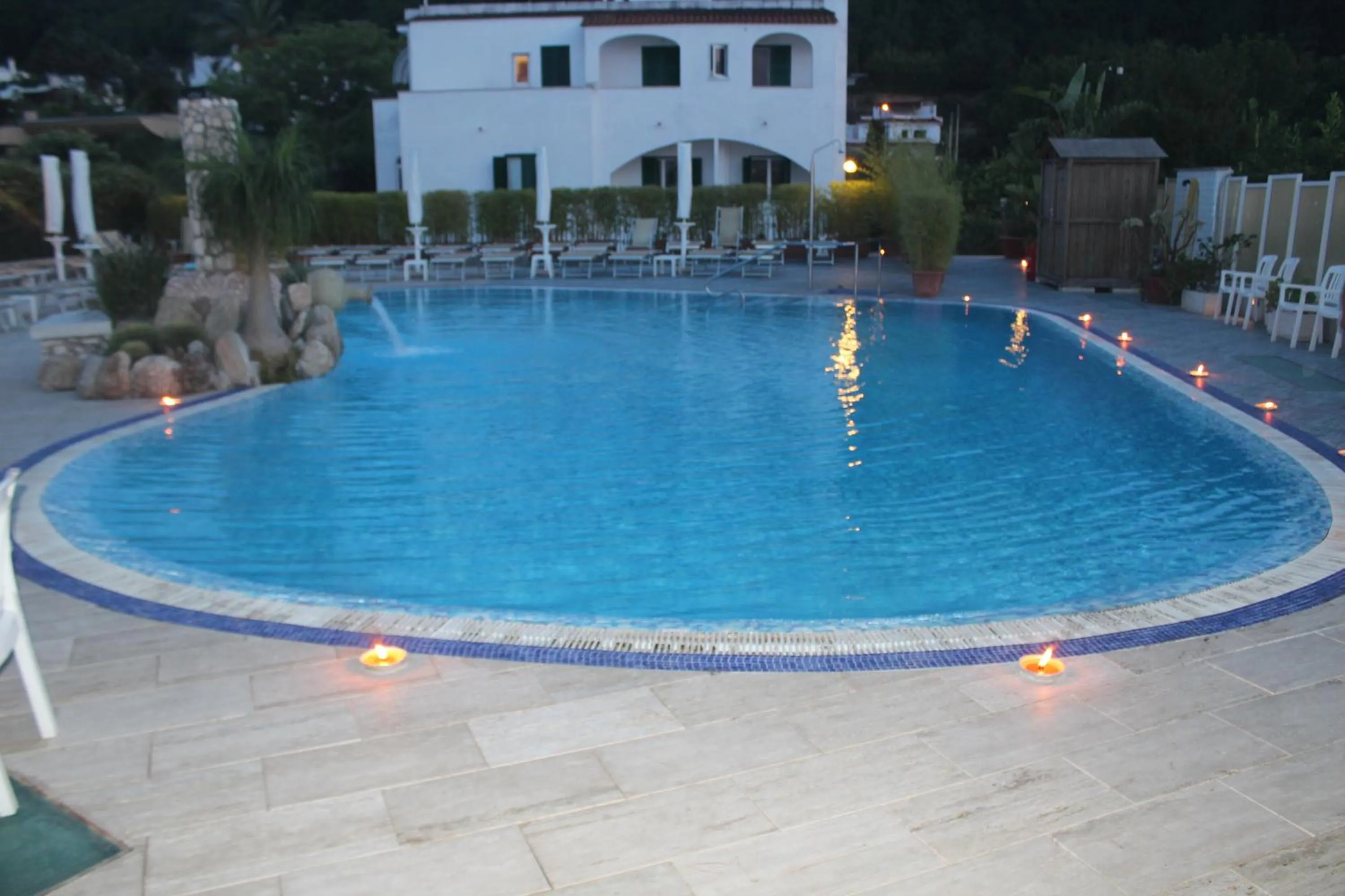 Swimming pool in Hotel L'Approdo