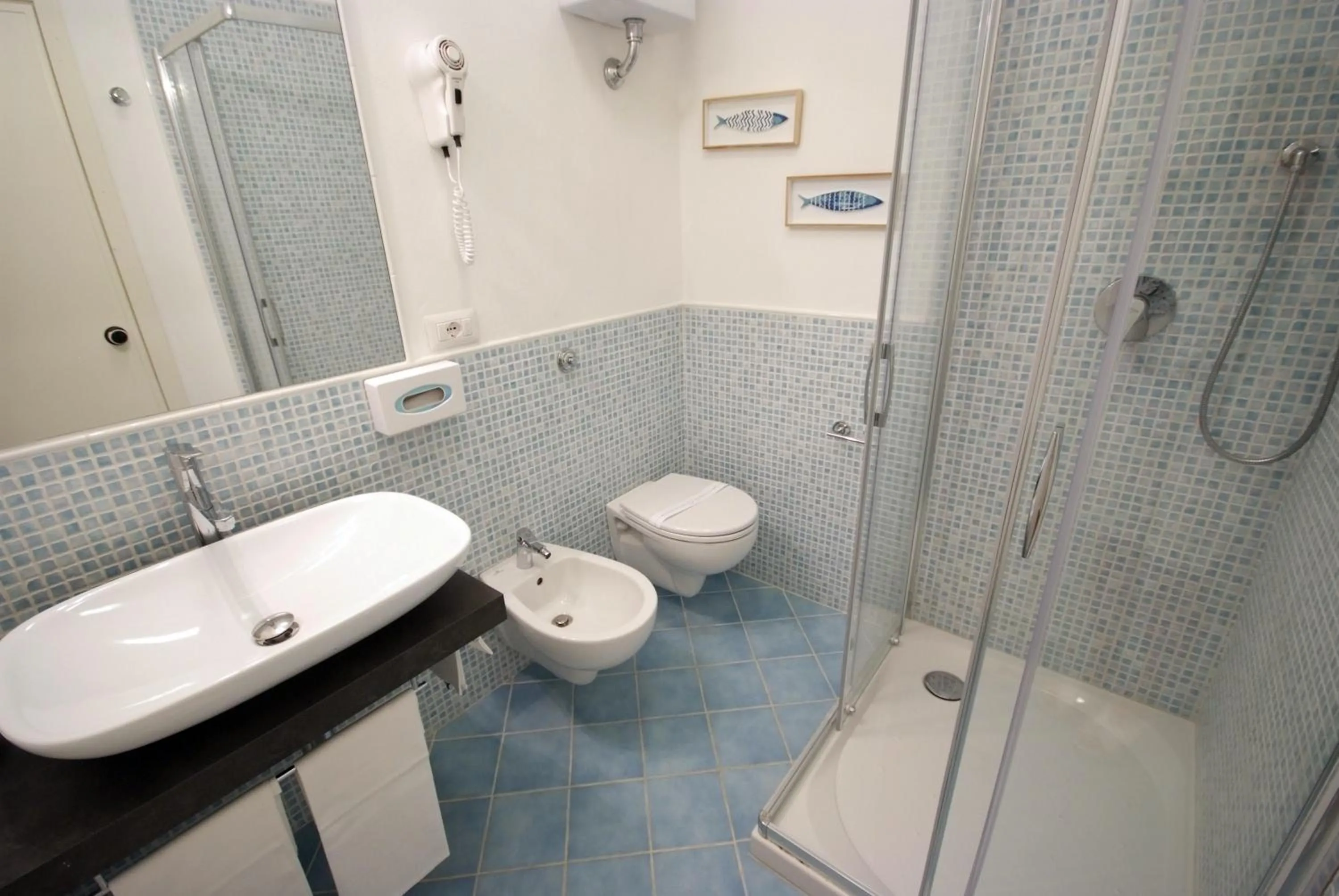 Bathroom in Hotel Antares