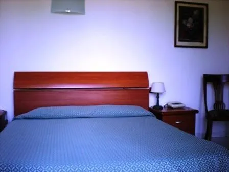 Bedroom, Bed in Hotel Florida Tirrenia