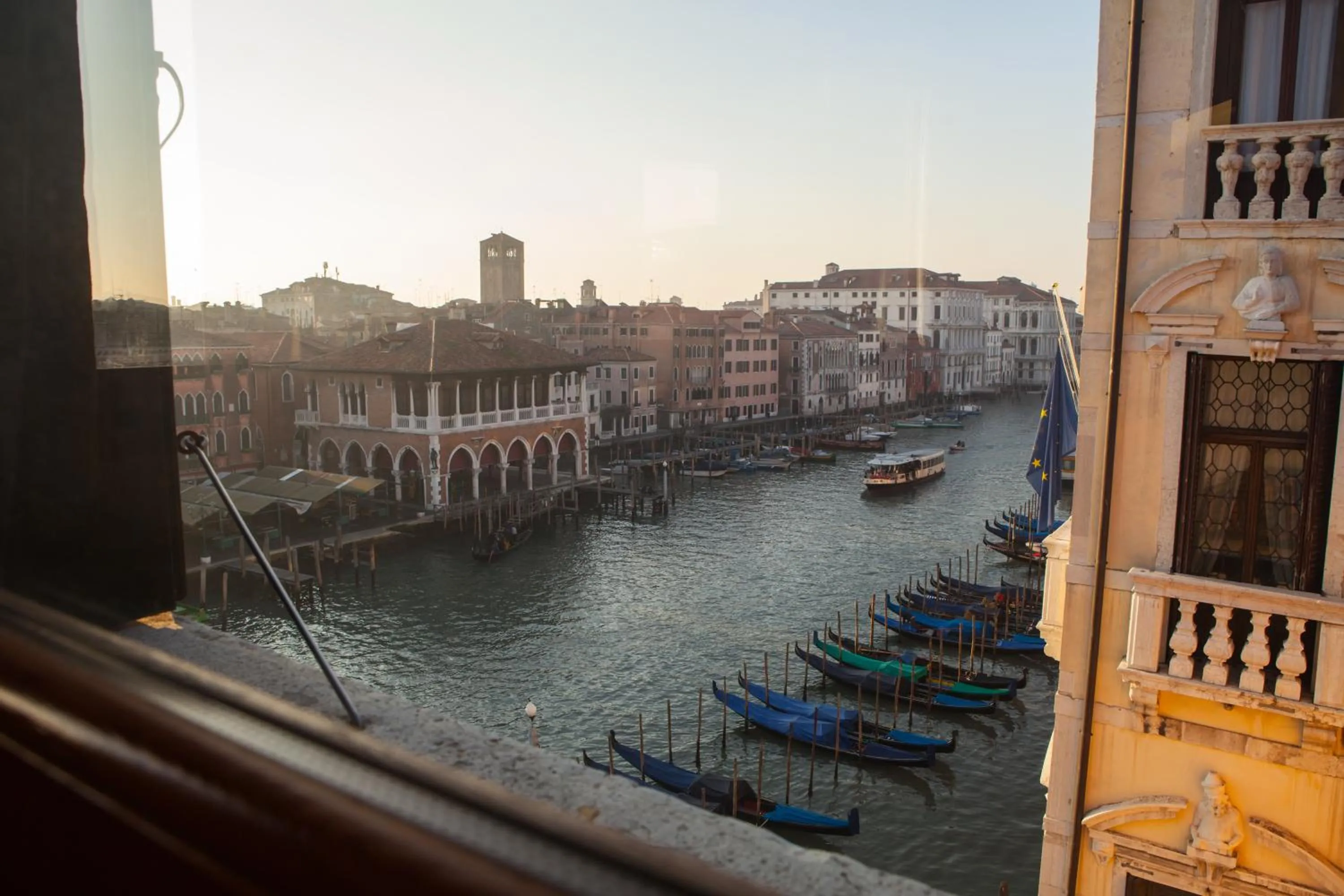 City view in Locanda Ai Santi Apostoli Sul Canal Grande - Ferretti Hotels Collection