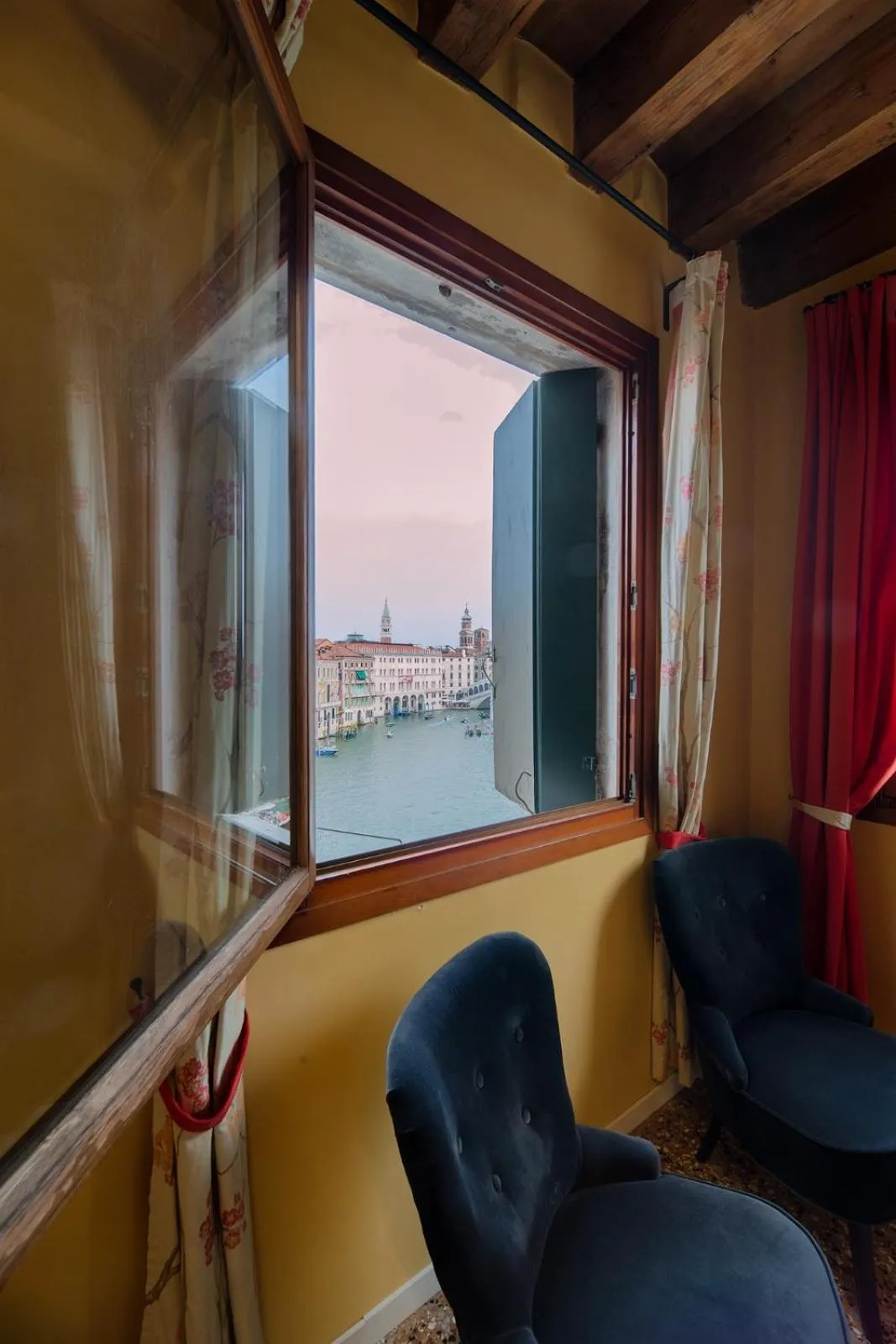 View (from property/room) in Locanda Ai Santi Apostoli Sul Canal Grande - Ferretti Hotels Collection
