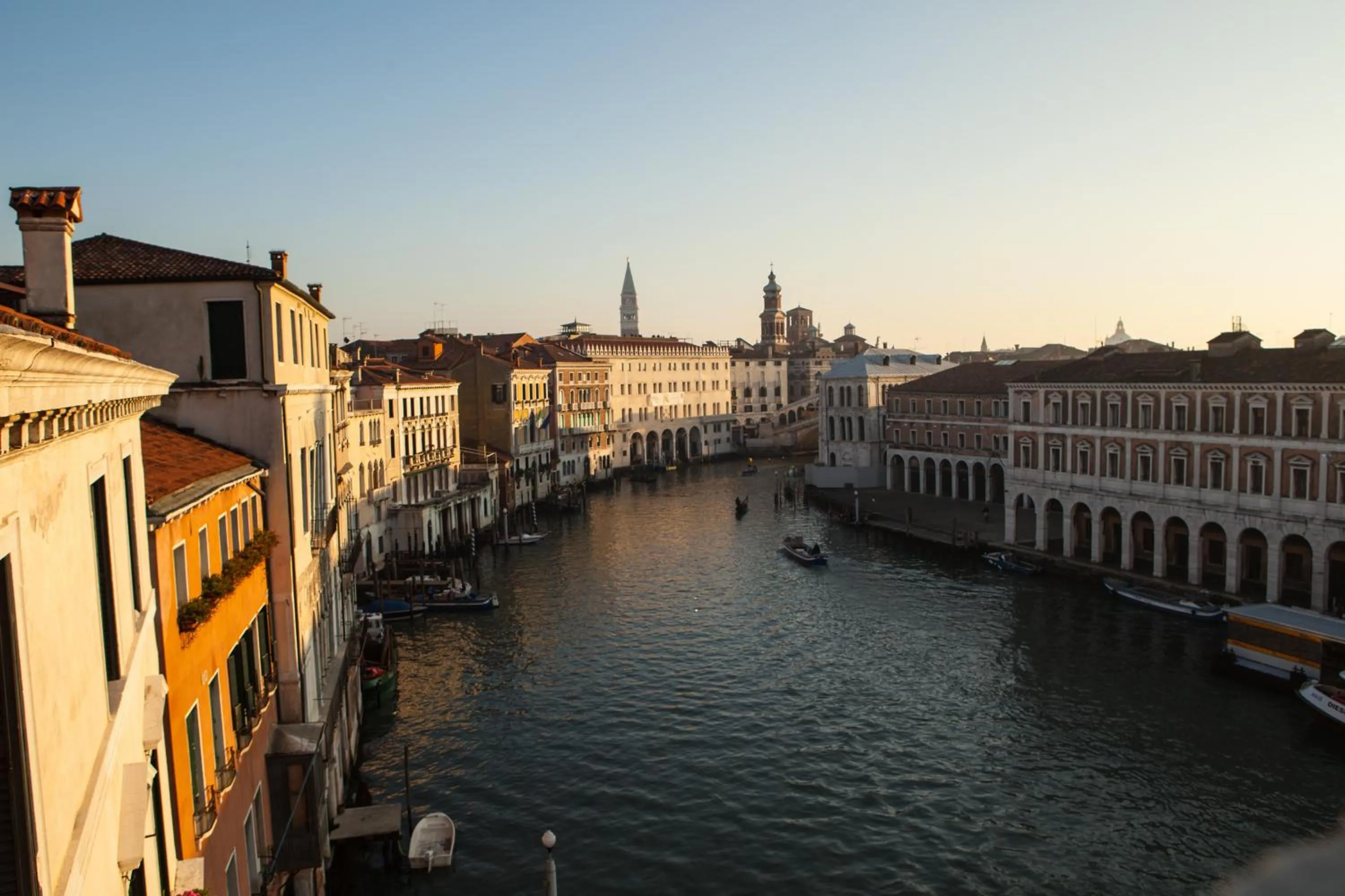 City view in Locanda Ai Santi Apostoli Sul Canal Grande - Ferretti Hotels Collection