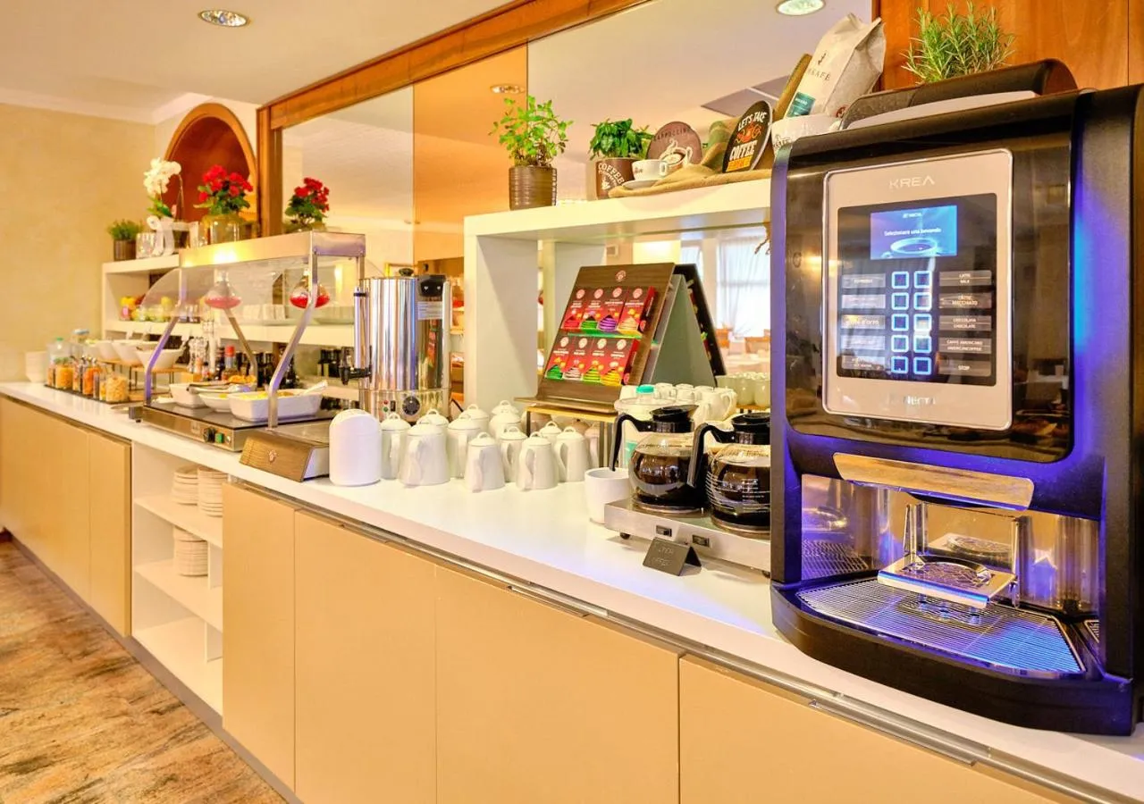 Coffee/tea facilities in Hotel Eden Garda