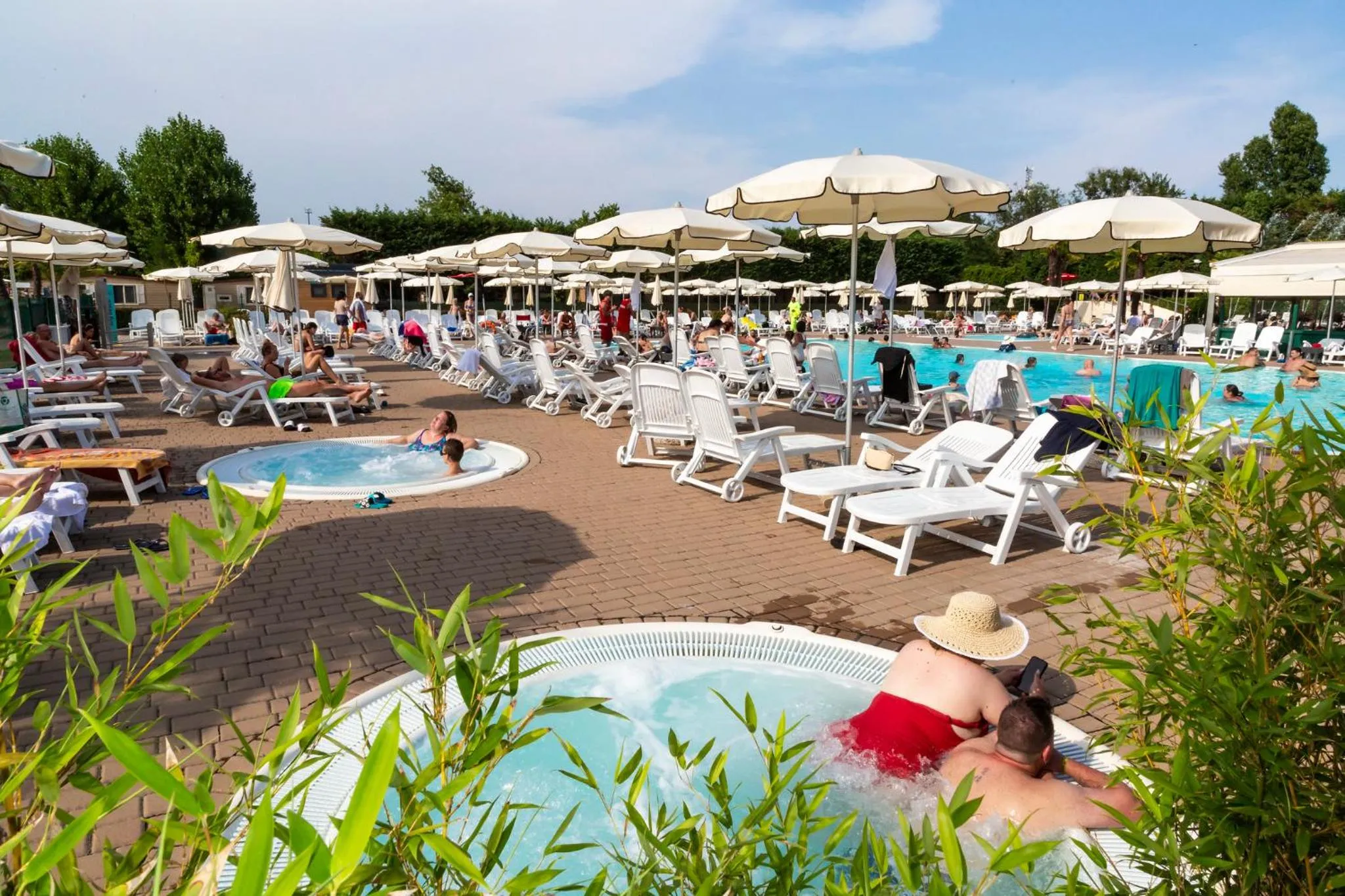 hu Venezia Camping in Town