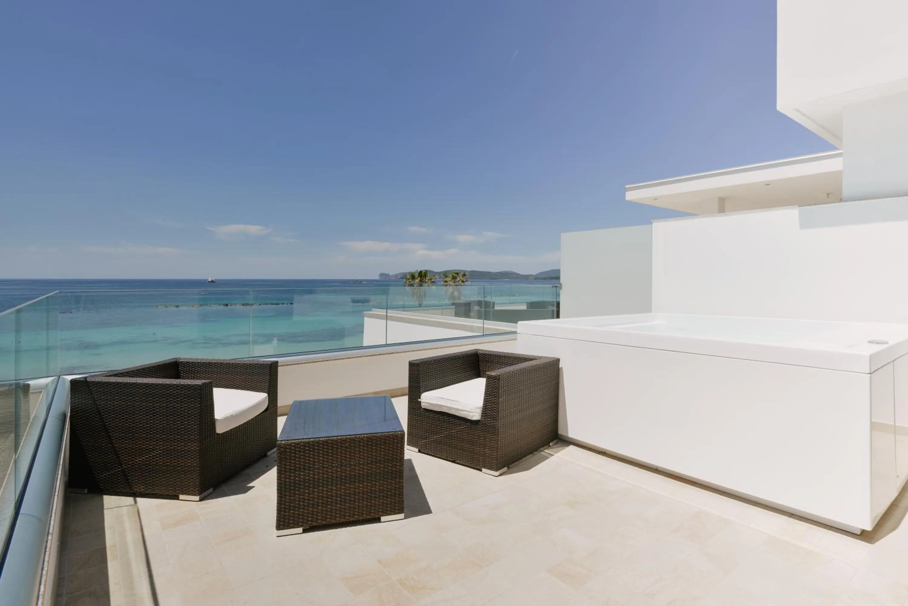 Hot Tub in Residence Picalè