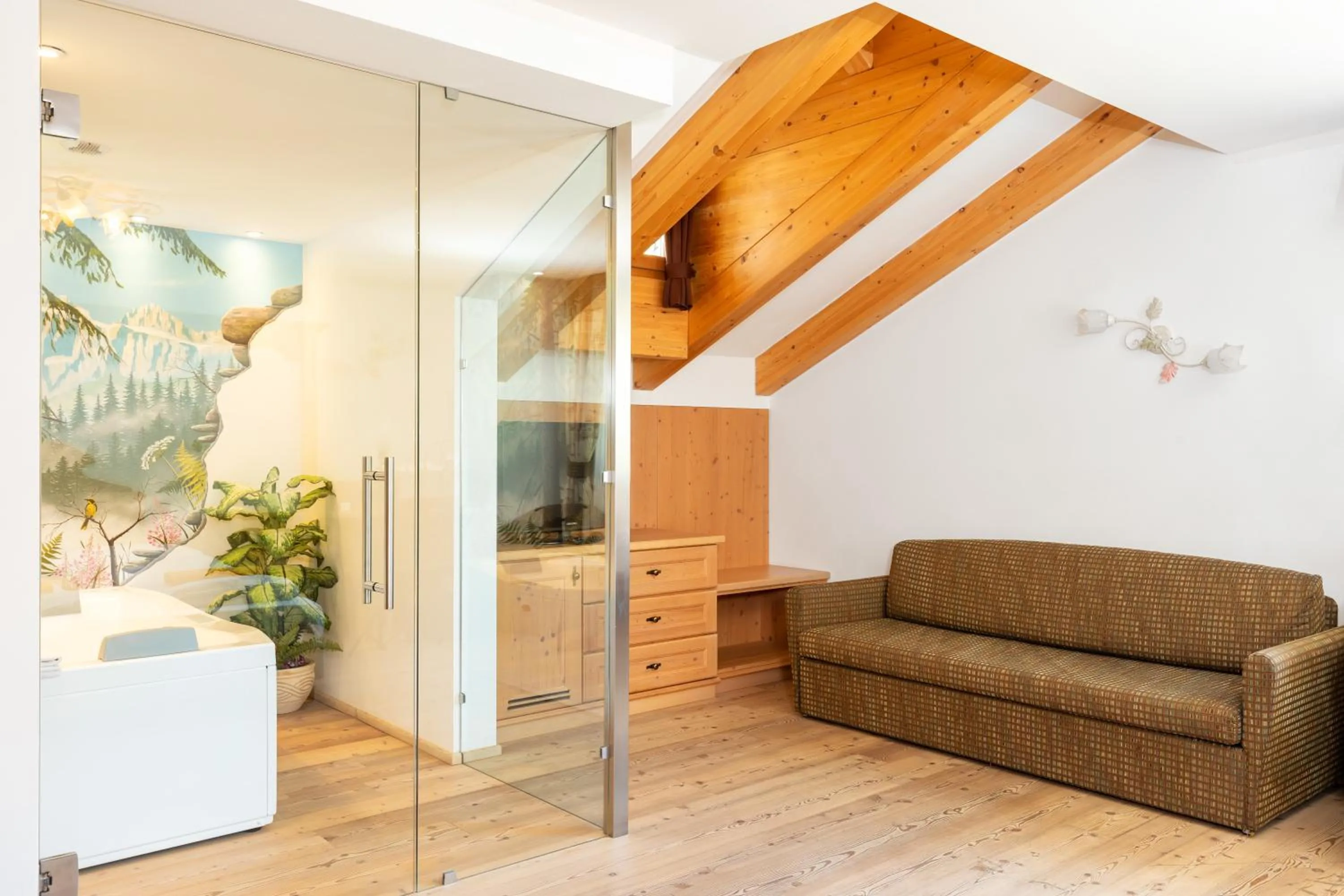 Bedroom in Wellness Hotel Lupo Bianco