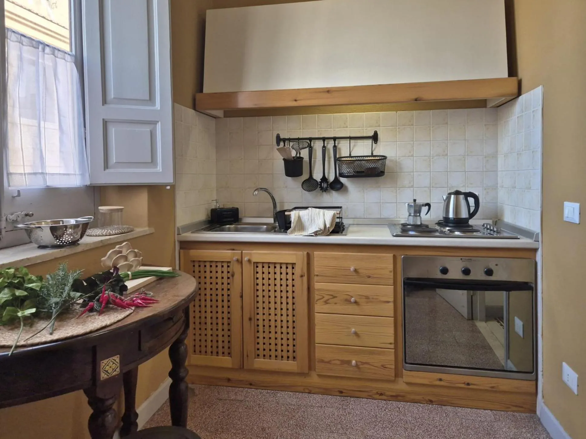 Coffee/tea facilities in La Mattanza