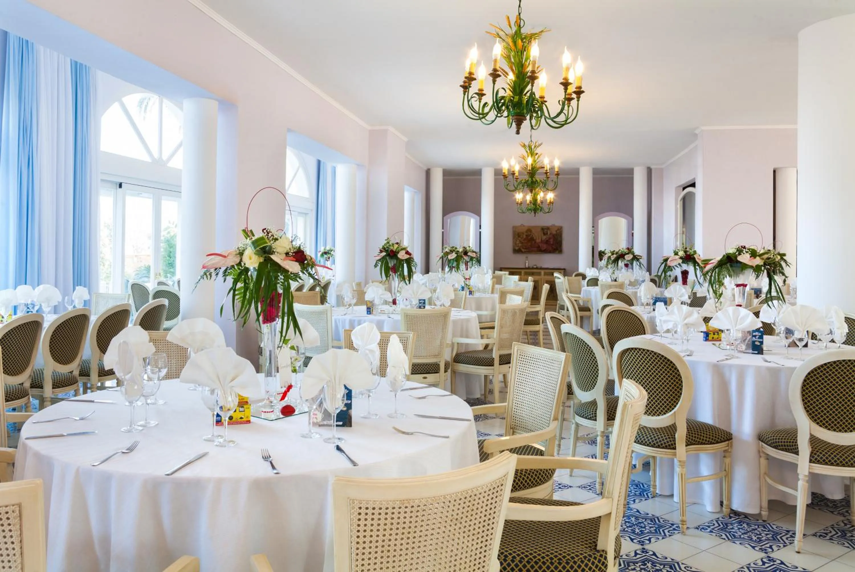 Restaurant/places to eat in Hotel Gran Paradiso