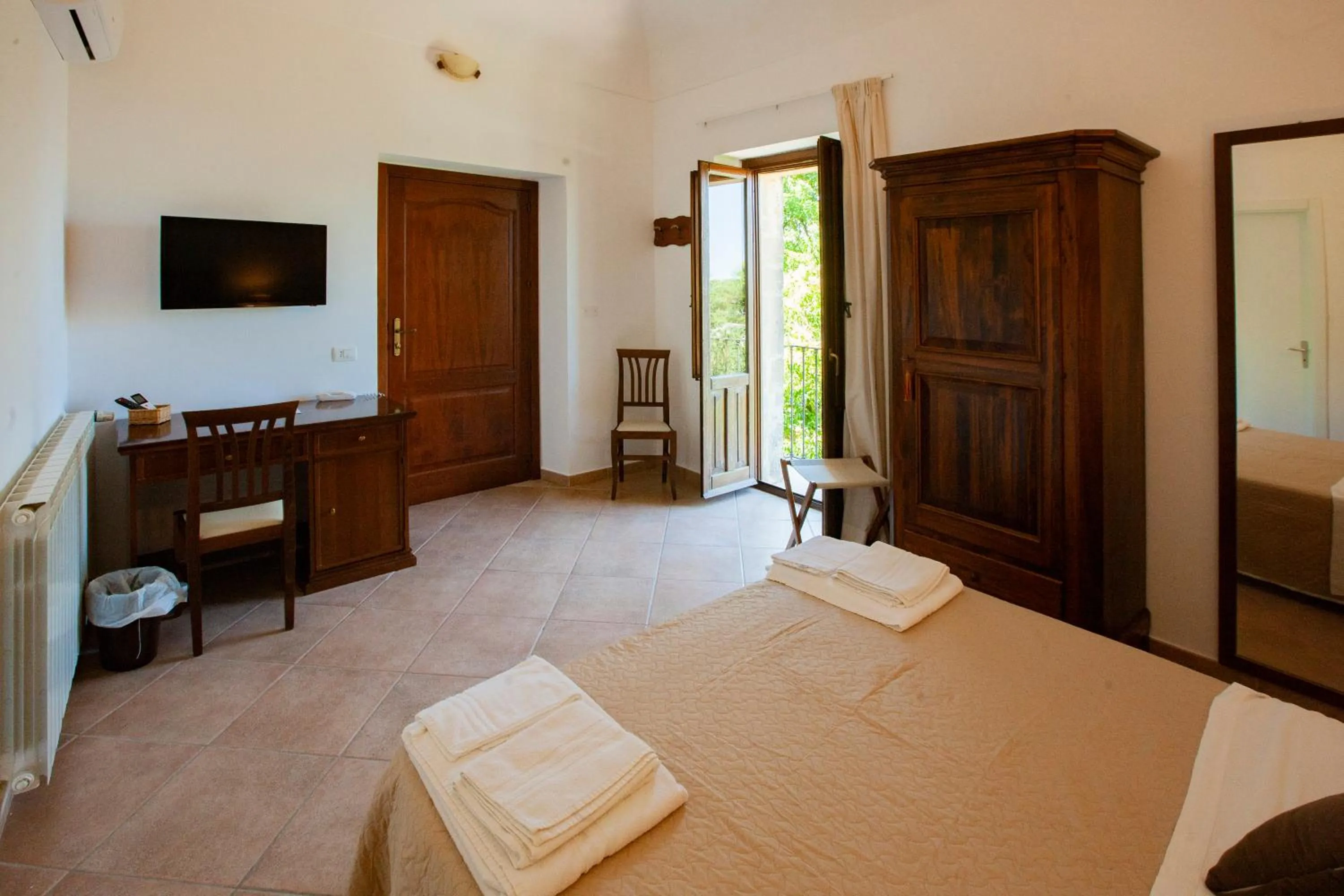 Photo of the whole room, Bed in Il Carmine Dimora Storica