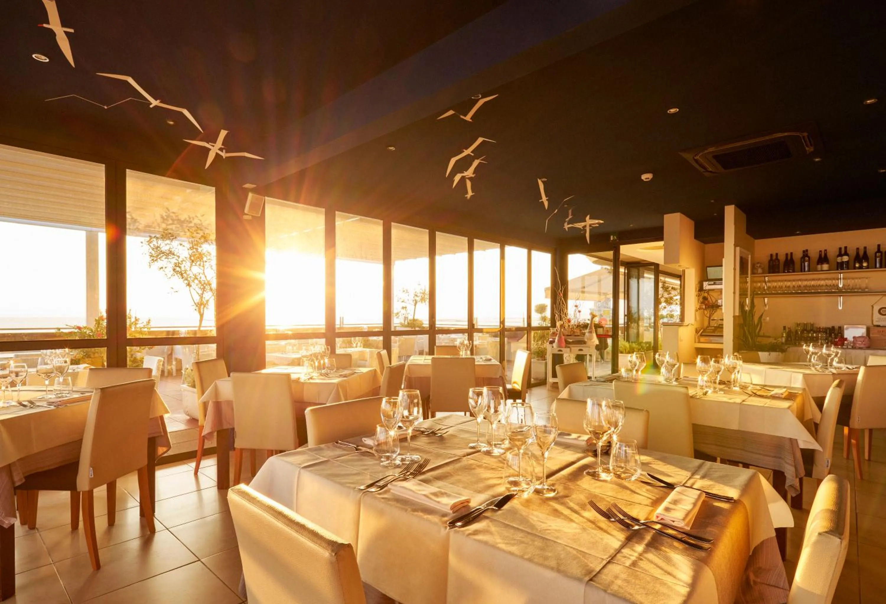 Restaurant/places to eat in Hotel Fonzari