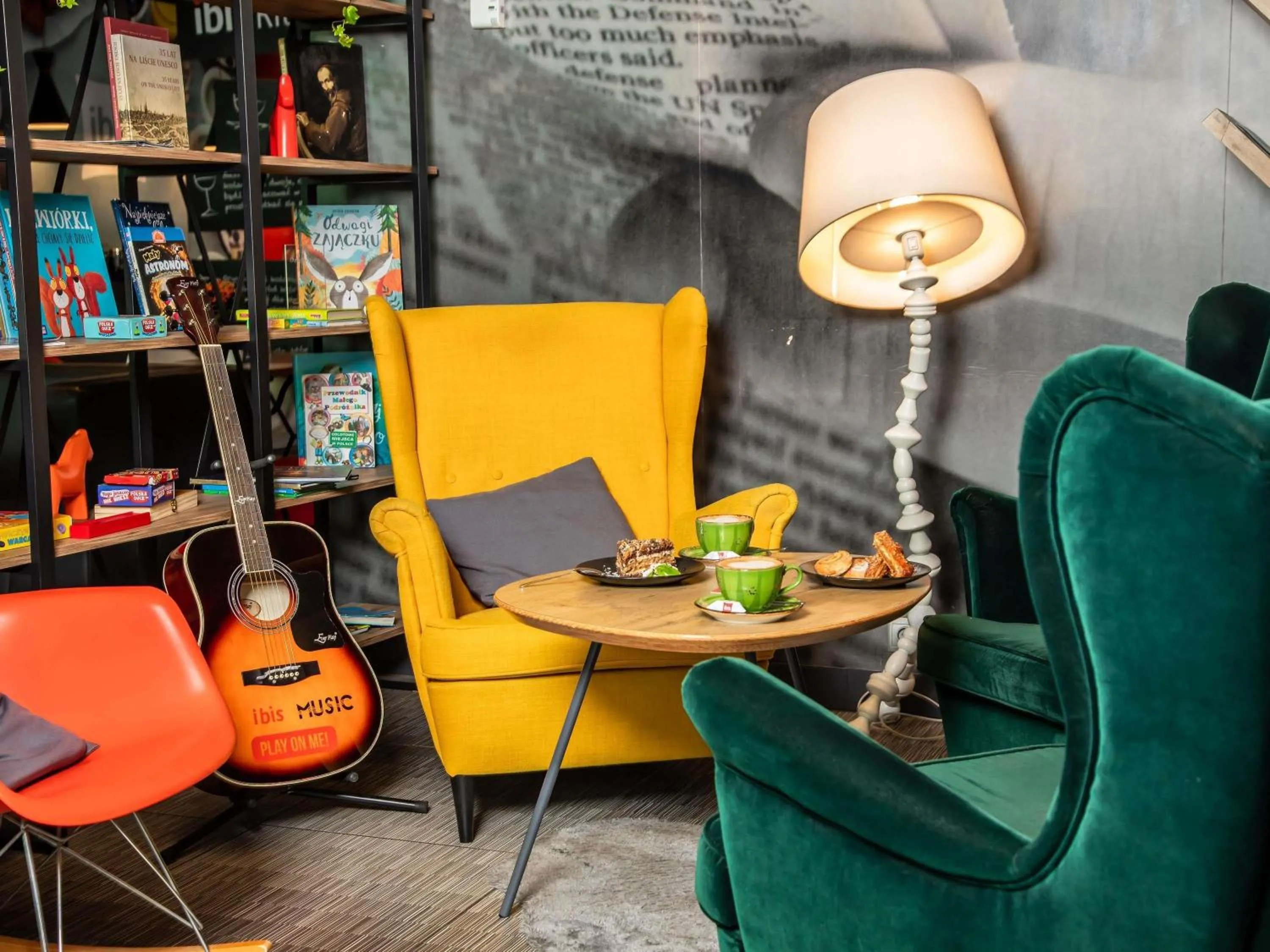 Lounge or bar in ibis Warszawa Centrum