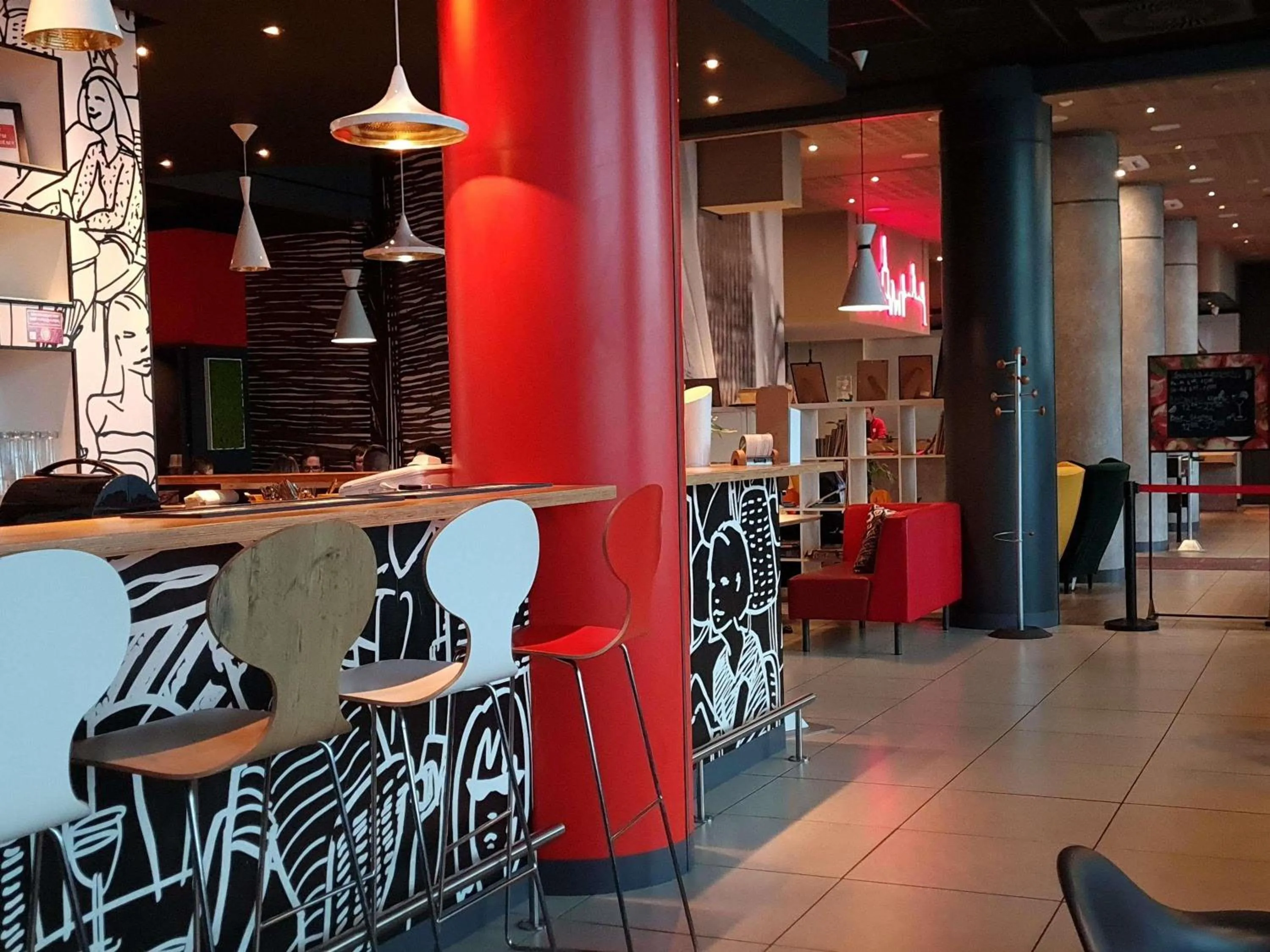 Lounge or bar in ibis Warszawa Centrum