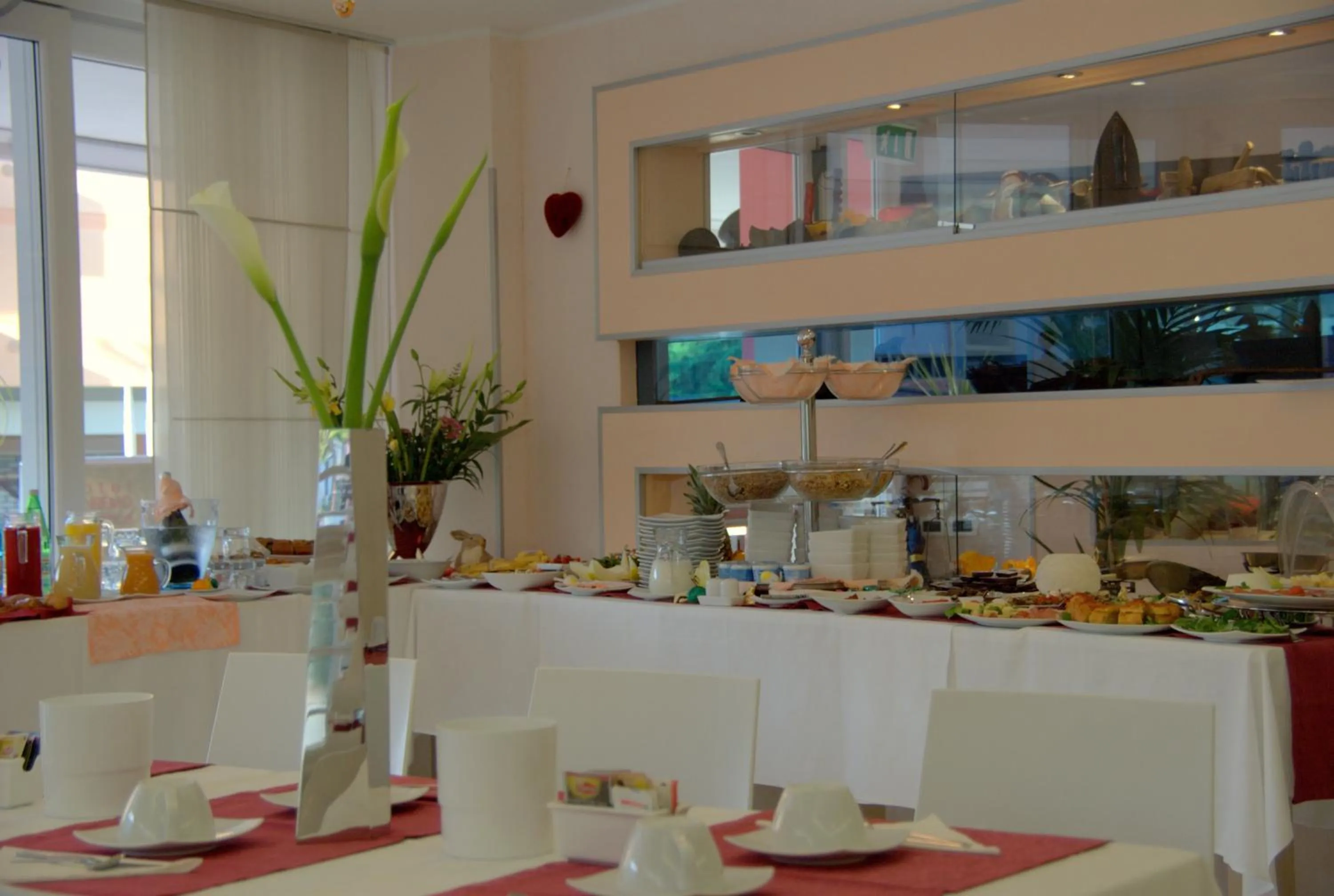Restaurant/places to eat in Hotel Residence Sanremo