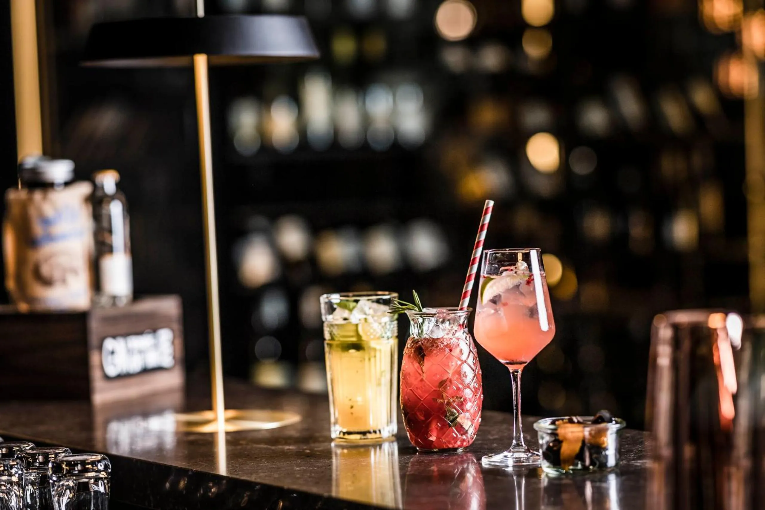 Lounge or bar in HOTEL POST alpine cityflair