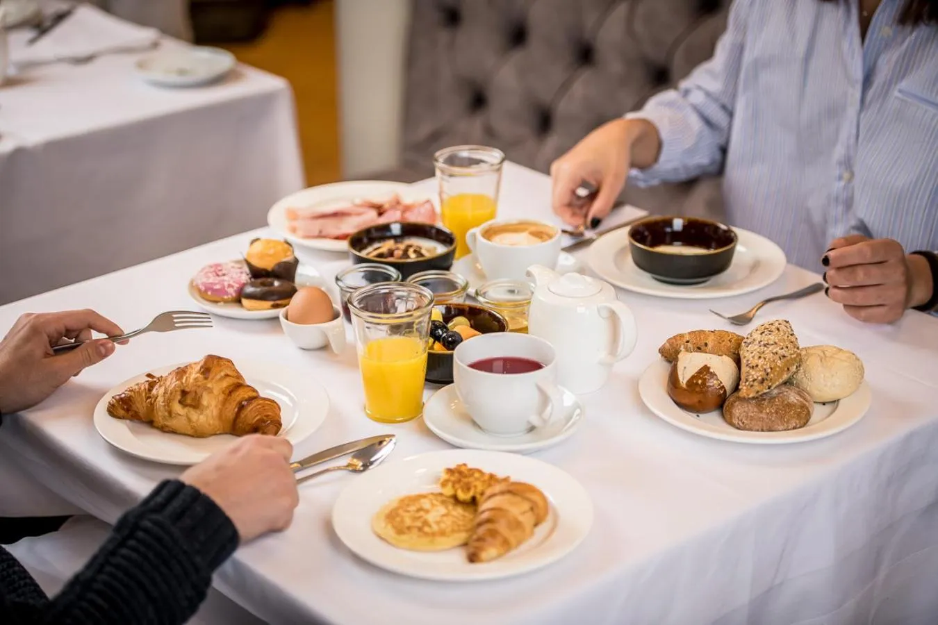Buffet breakfast in HOTEL POST alpine cityflair