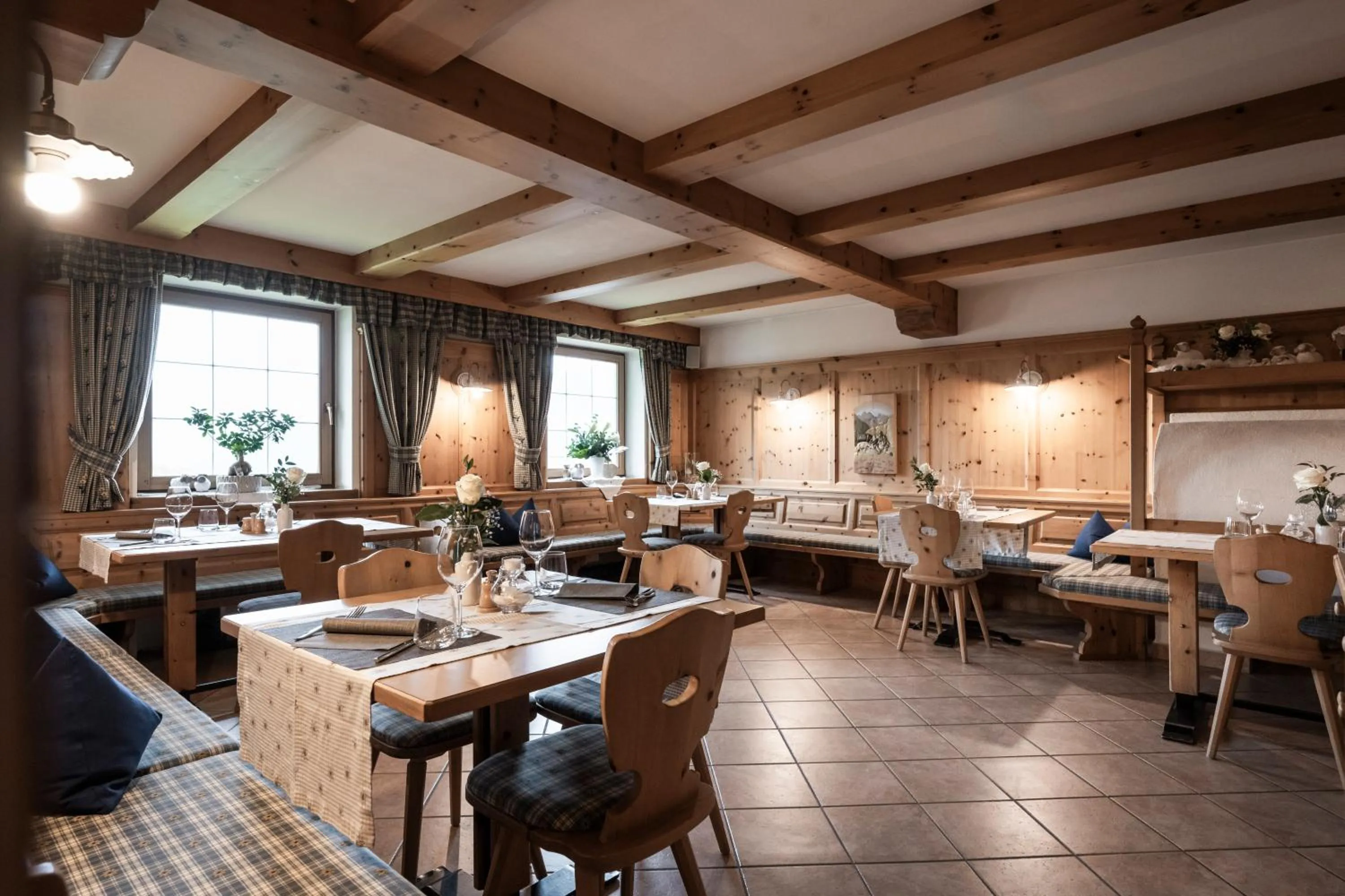 Restaurant/places to eat in Naturhotel Miraval